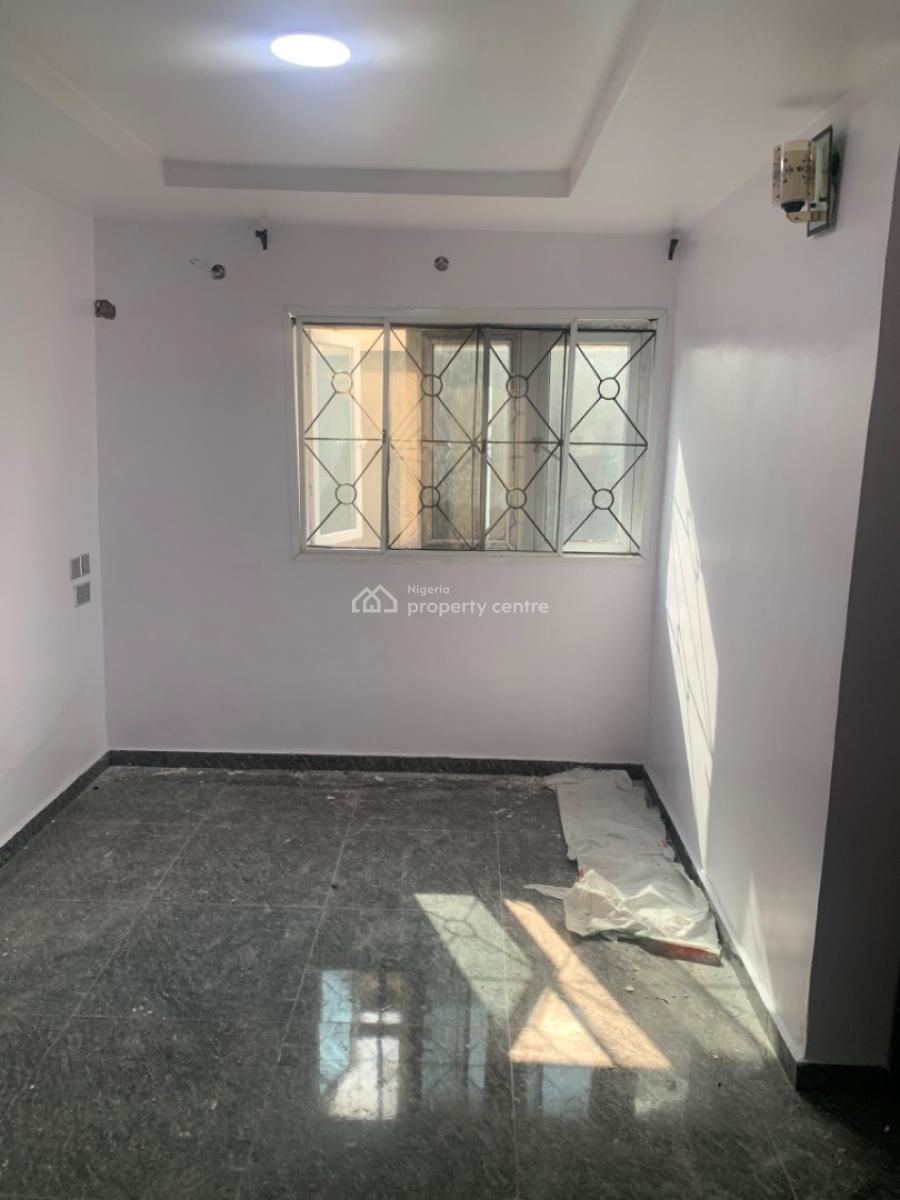 Luxury 2 Bedroom Flat, Gra Phase 1, Magodo, Lagos, Flat / Apartment for Rent