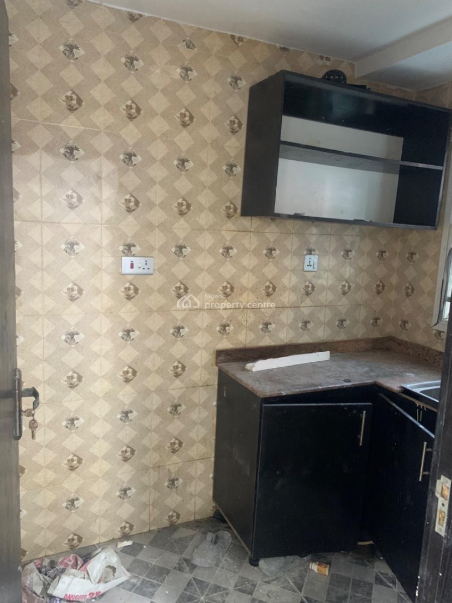 Luxury 2 Bedroom Flat, Gra Phase 1, Magodo, Lagos, Flat / Apartment for Rent