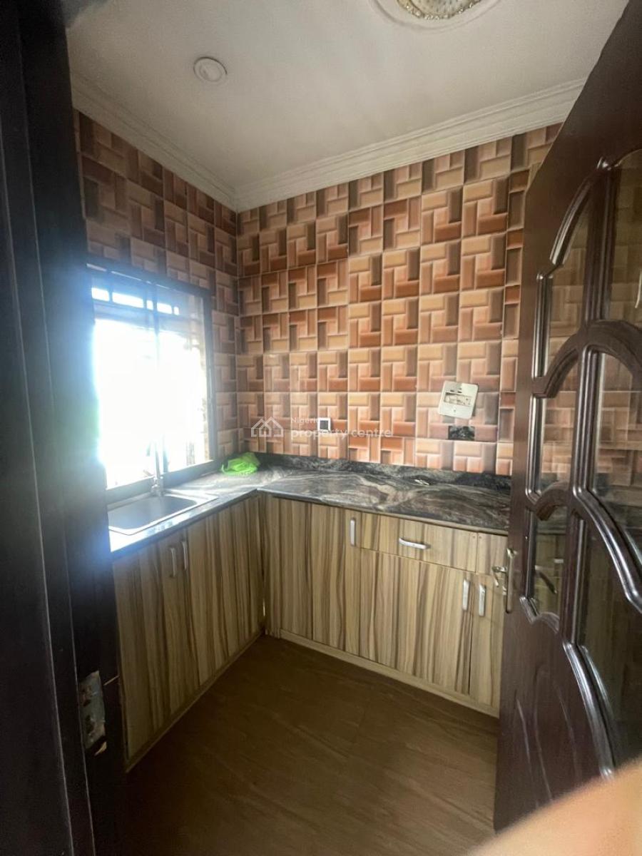 Lovely 2 Bedroom Flat Apartment, Magodo Phase 1, Magodo, Lagos, Flat / Apartment for Rent