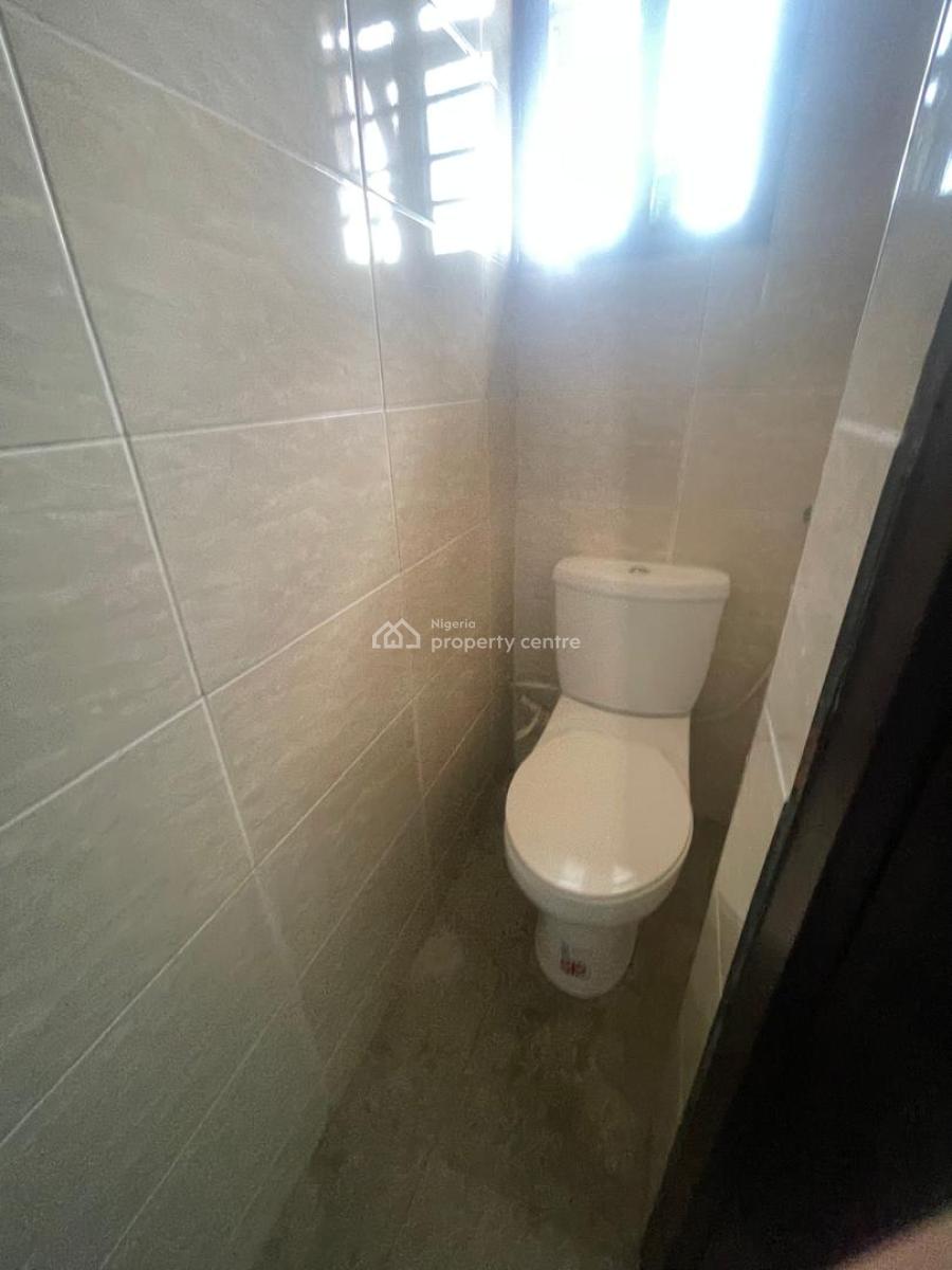 Lovely 2 Bedroom Flat Apartment, Magodo Phase 1, Magodo, Lagos, Flat / Apartment for Rent