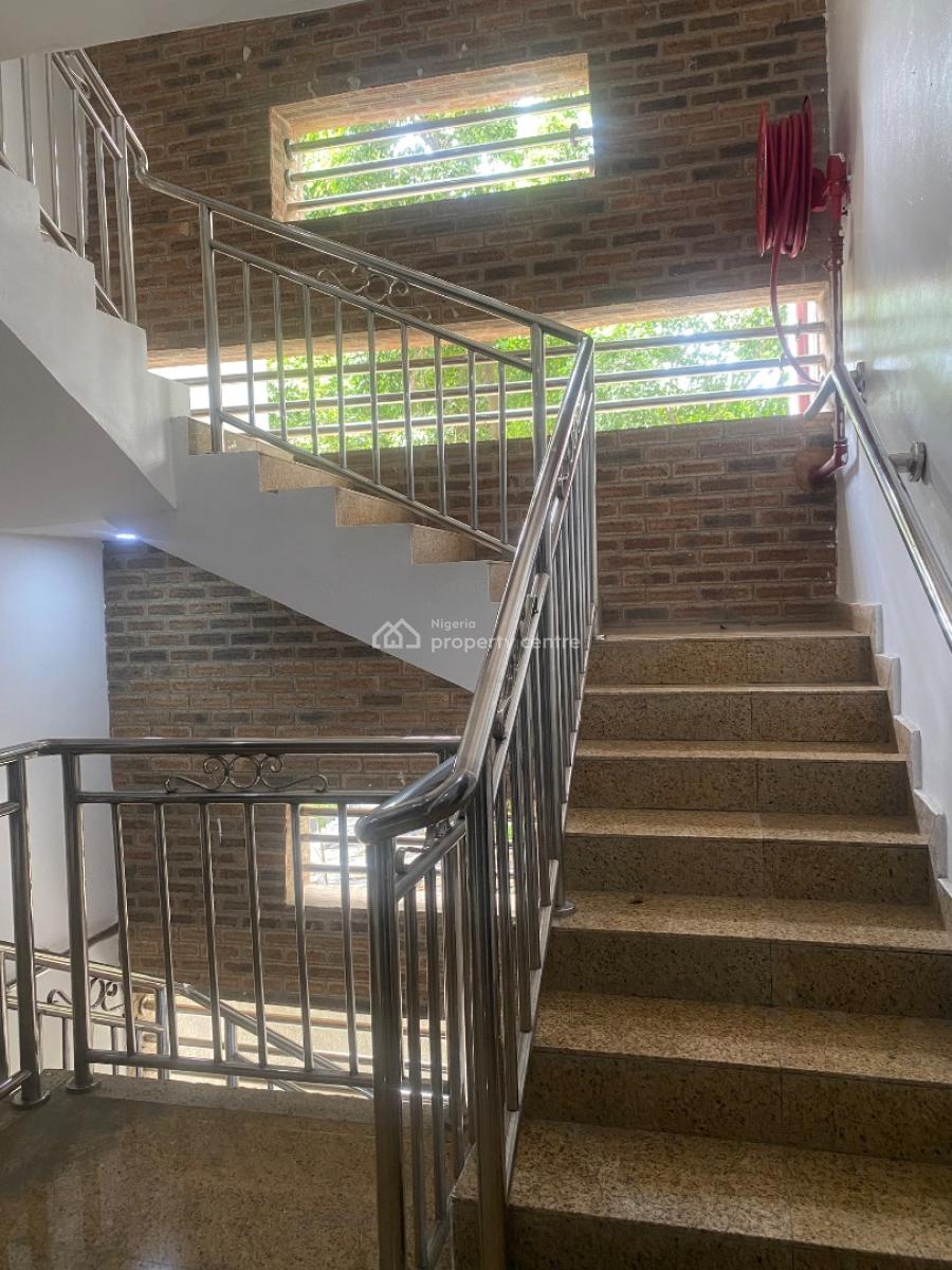 Luxurious 3 Bedroom Apartment for Lease, Elsie Femi Pearse, Victoria Island (vi), Lagos, Flat / Apartment for Rent