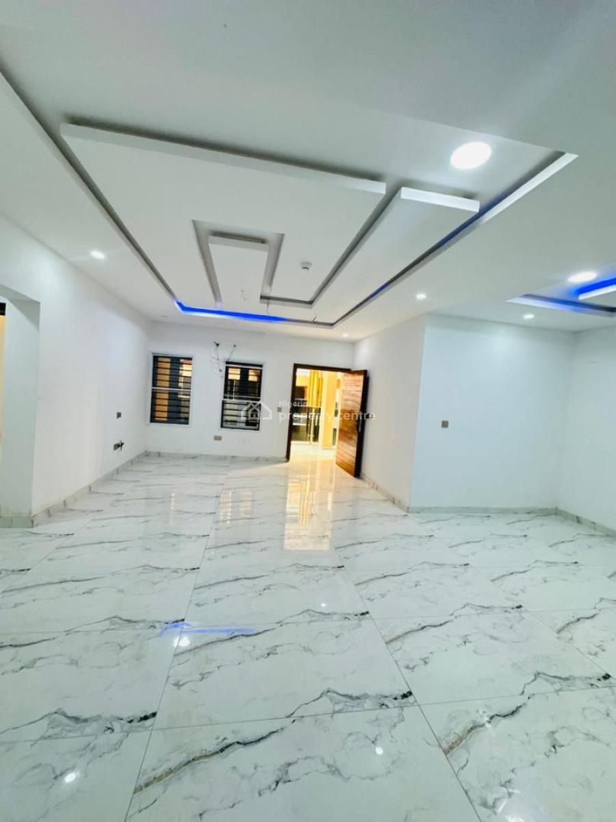 Brand New 2 Bedroom Apartment (with Pool & Gym )(2nd Floor ), Lekki Phase 1, Lekki, Lagos, Flat / Apartment for Rent