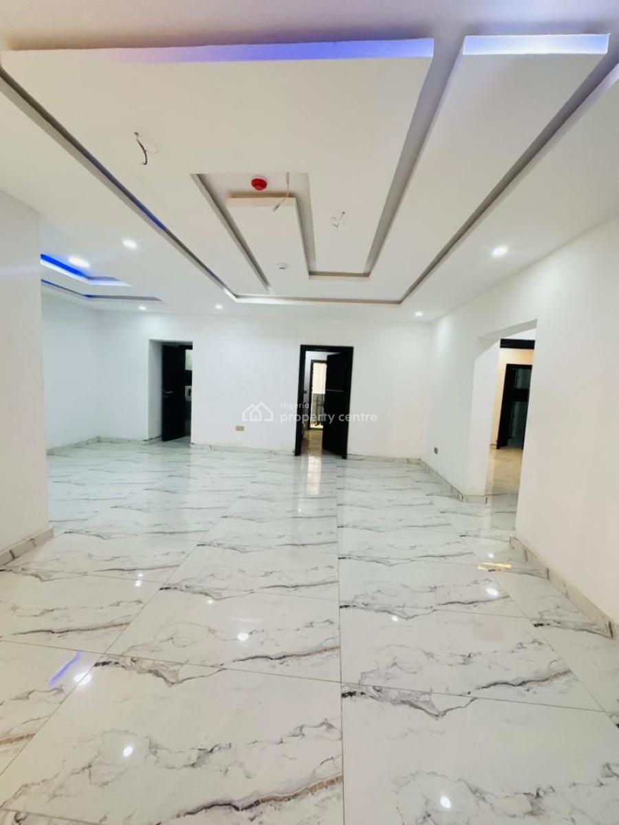 Brand New 2 Bedroom Apartment (with Pool & Gym )(2nd Floor ), Lekki Phase 1, Lekki, Lagos, Flat / Apartment for Rent