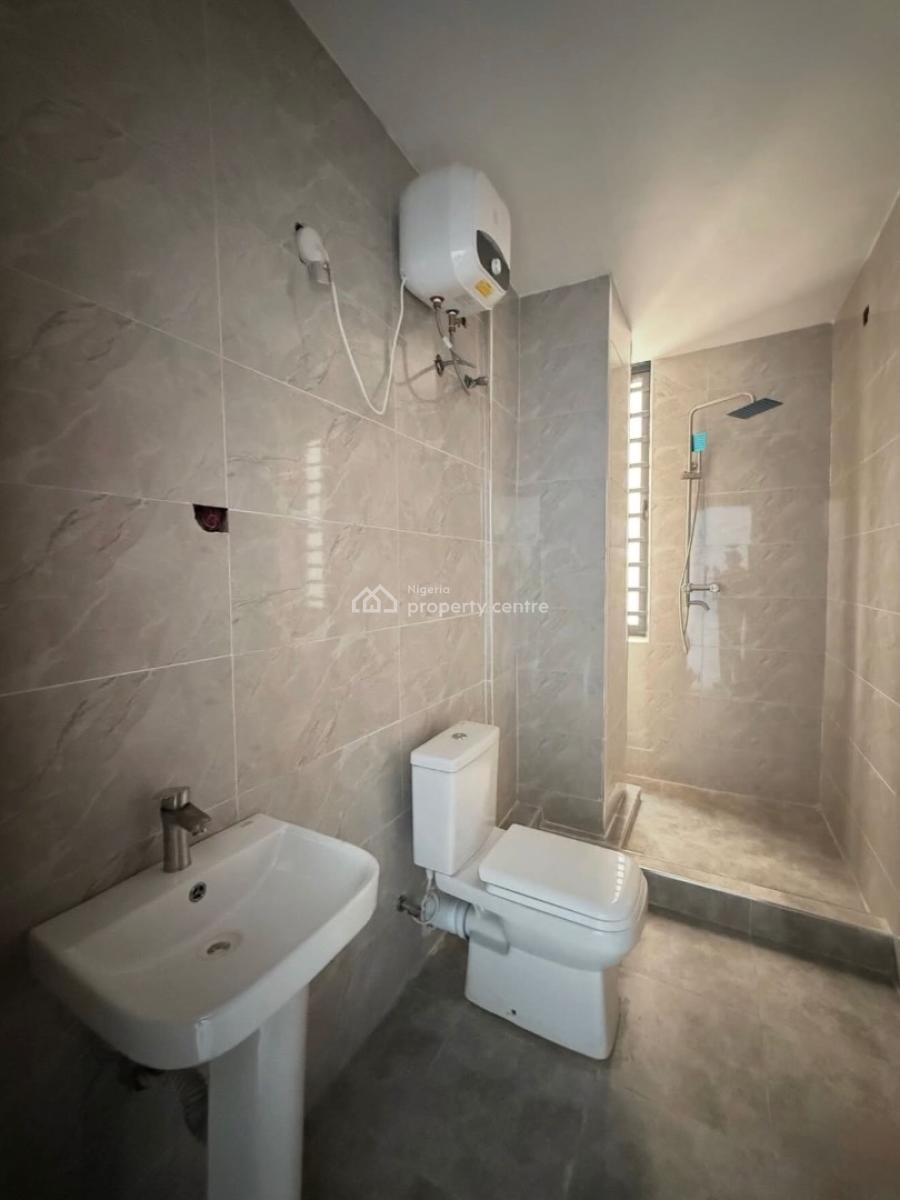 Luxury 3 Bedroom Apartment with Swimming Pool and Bq, Lekki Phase 1, Lekki, Lagos, Block of Flats for Sale