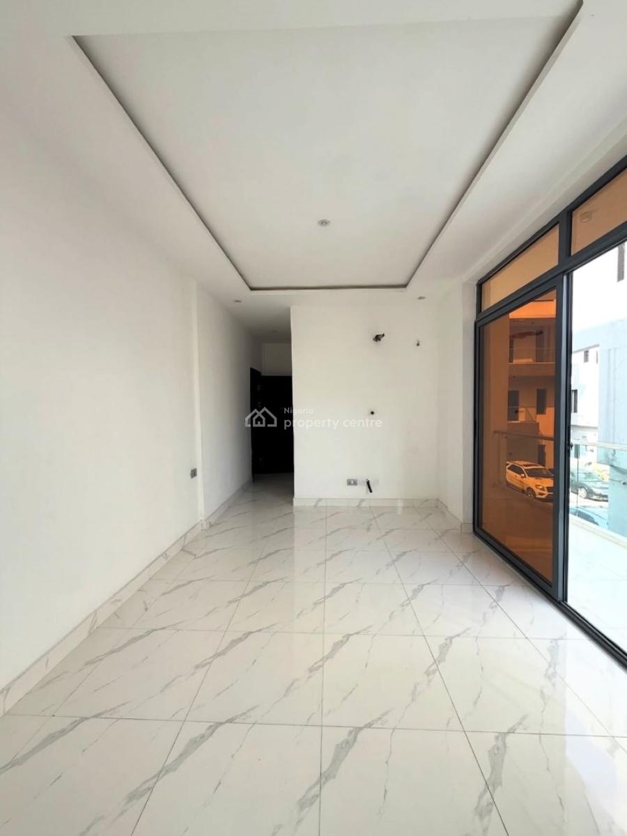 Luxury 3 Bedroom Apartment with Swimming Pool and Bq, Lekki Phase 1, Lekki, Lagos, Block of Flats for Sale