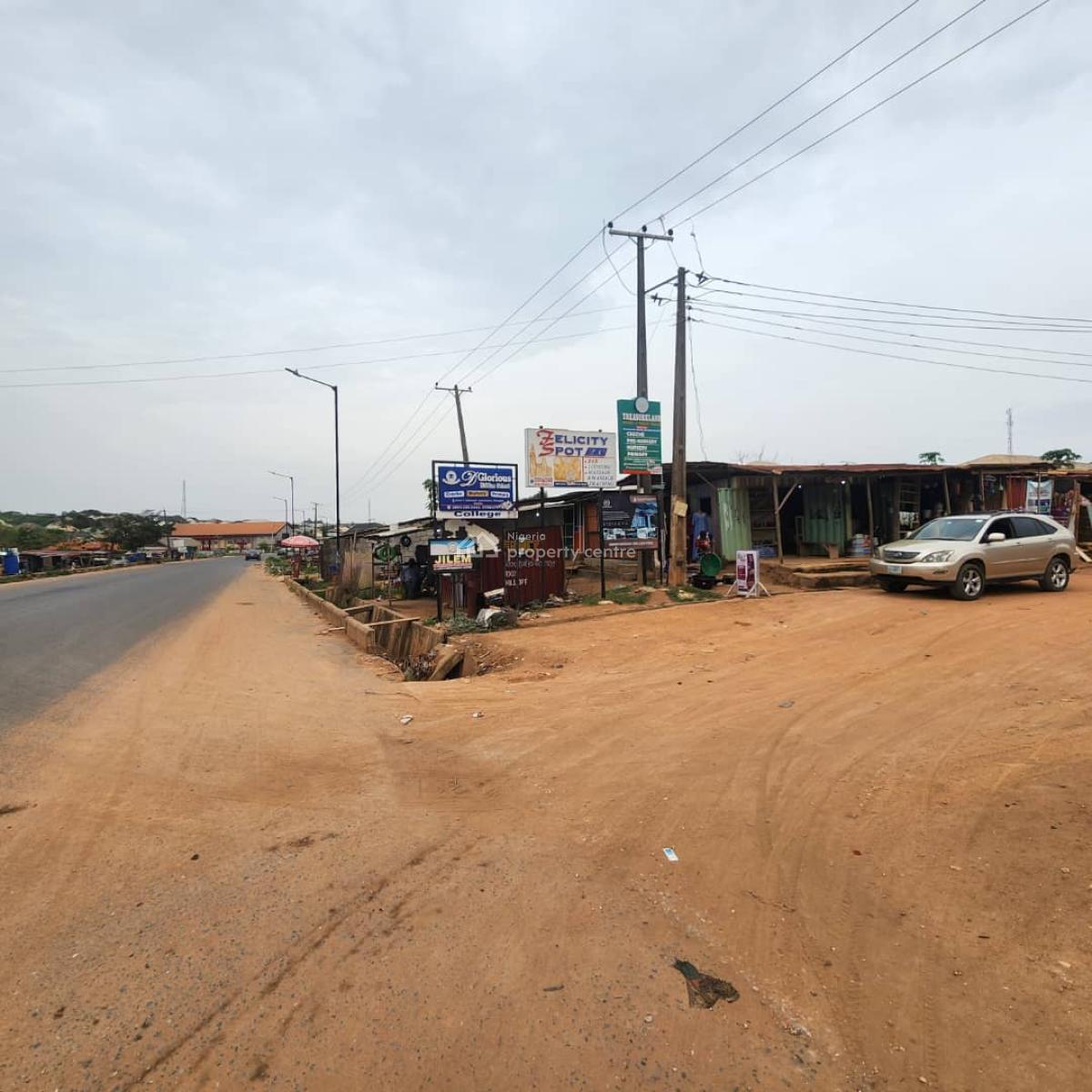 3 Bedroom and 2 Bedroom Flat, Oloogbo, Ologuneru, Ibadan, Oyo, Detached Bungalow for Sale