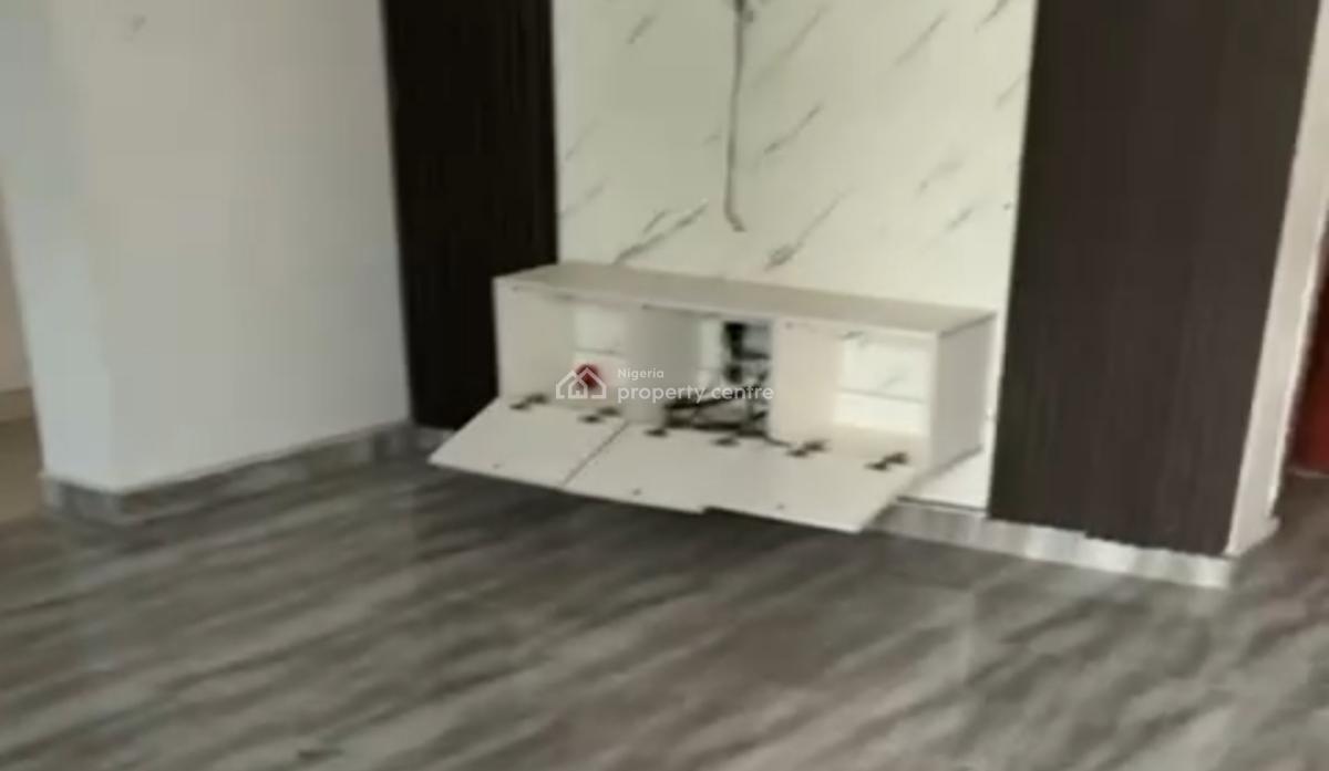 2 Bedroom Flat All Rooms Ensuite, Pop + Chandelier. Downstairs, Greenfield Estate, Off Ago Palace Way, Okota, Isolo, Lagos, Flat / Apartment for Rent