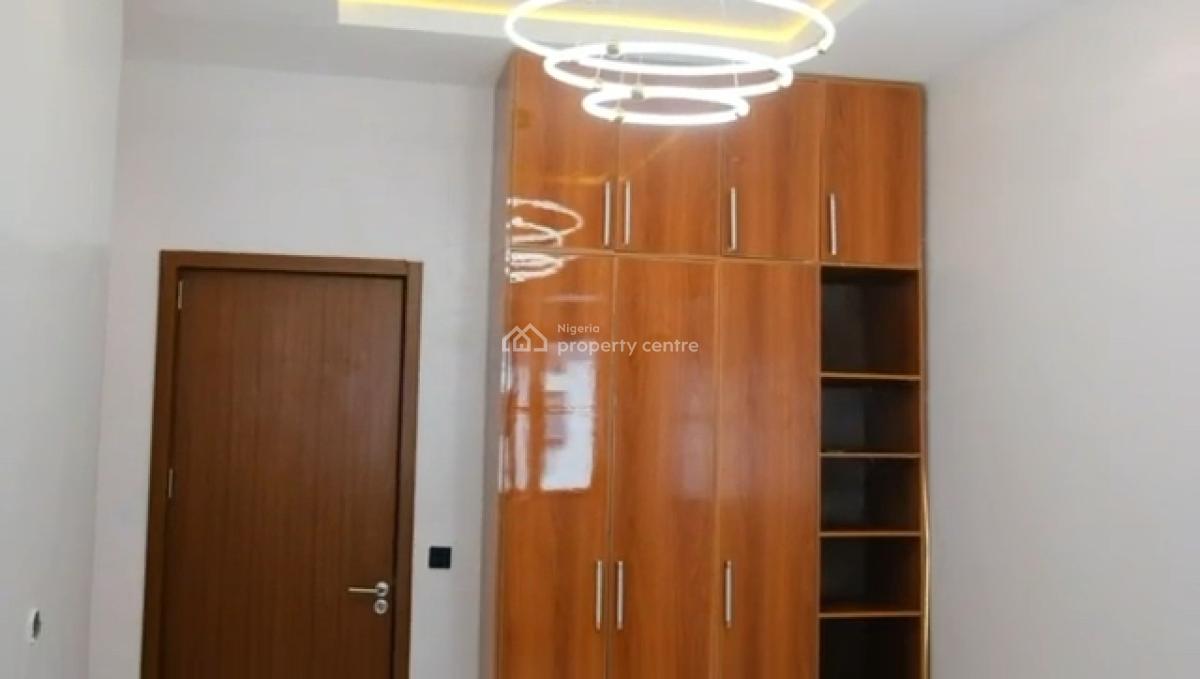 Tastefully Finished Three Bedroom Luxury Penthouse with One Bedroom Bq, Lekki  Pearl  By Haven Homes Off   Feedom Way Lekki Phase1, Lekki, Lagos, Block of Flats for Sale