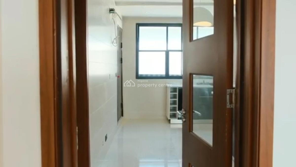 Tastefully Finished Three Bedroom Luxury Penthouse with One Bedroom Bq, Lekki  Pearl  By Haven Homes Off   Feedom Way Lekki Phase1, Lekki, Lagos, Block of Flats for Sale