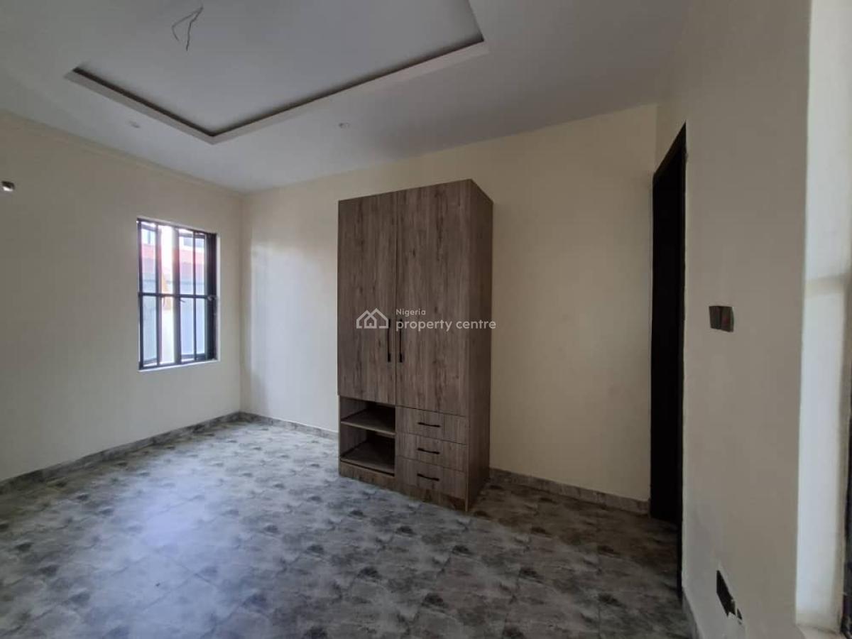 Brand New 2 Floor 4 Bedroom Terrace Duplex with a Private Compound, Magodo Phase 2, Magodo, Lagos, Terraced Duplex for Sale