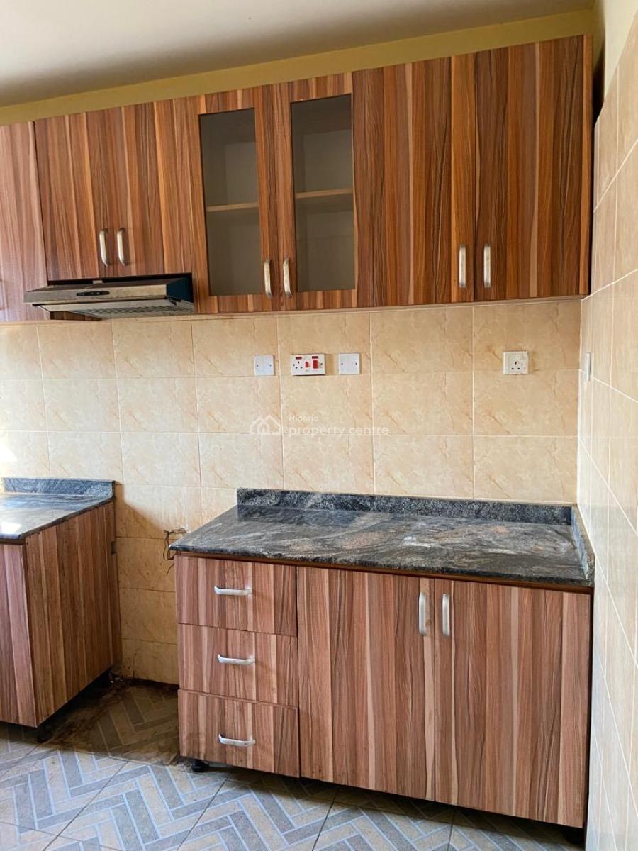 Decent 3 Bedroom Flat Upstairs, Ogudu Gra Phase 2, Gra, Ogudu, Lagos, Flat / Apartment for Rent