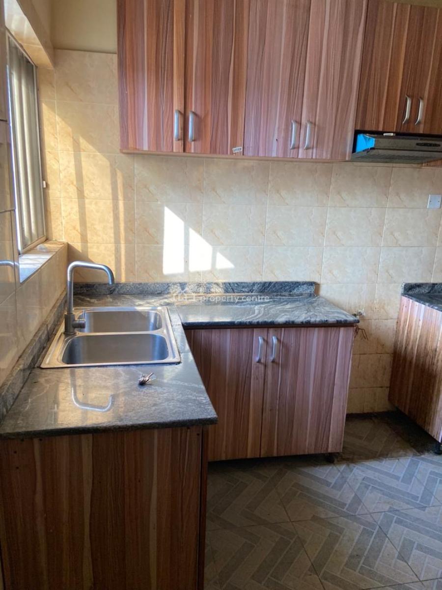 Decent 3 Bedroom Flat Upstairs, Ogudu Gra Phase 2, Gra, Ogudu, Lagos, Flat / Apartment for Rent