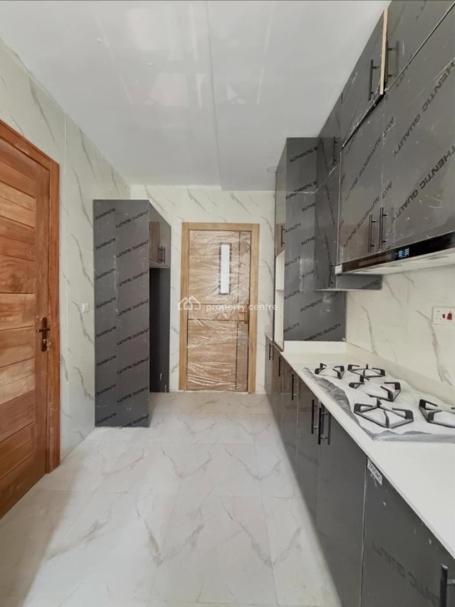 Fully Serviced 2 Bedroom Apartment with Bq, Ologolo, Lekki, Lagos, Block of Flats for Sale