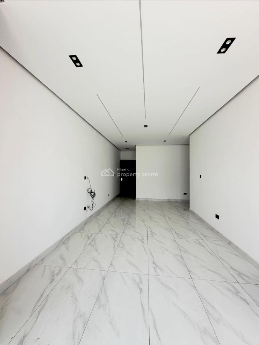 Fully Serviced 2 Bedroom Apartment with Bq, Ologolo, Lekki, Lagos, Block of Flats for Sale