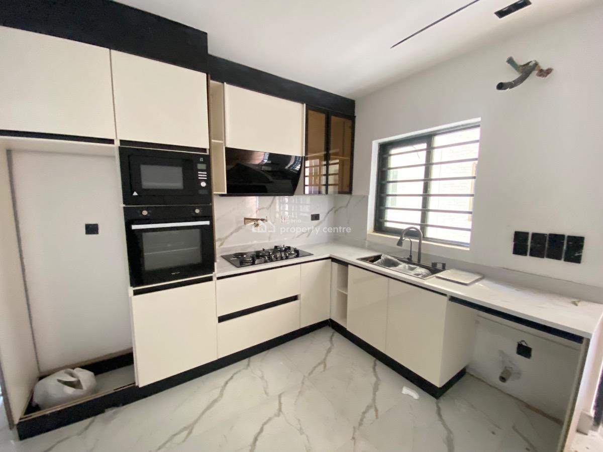 Newly Built 1 Bedroom Apartment in a Secured Estate, Freedom Way, Lekki Phase 1, Lekki, Lagos, Flat / Apartment for Sale