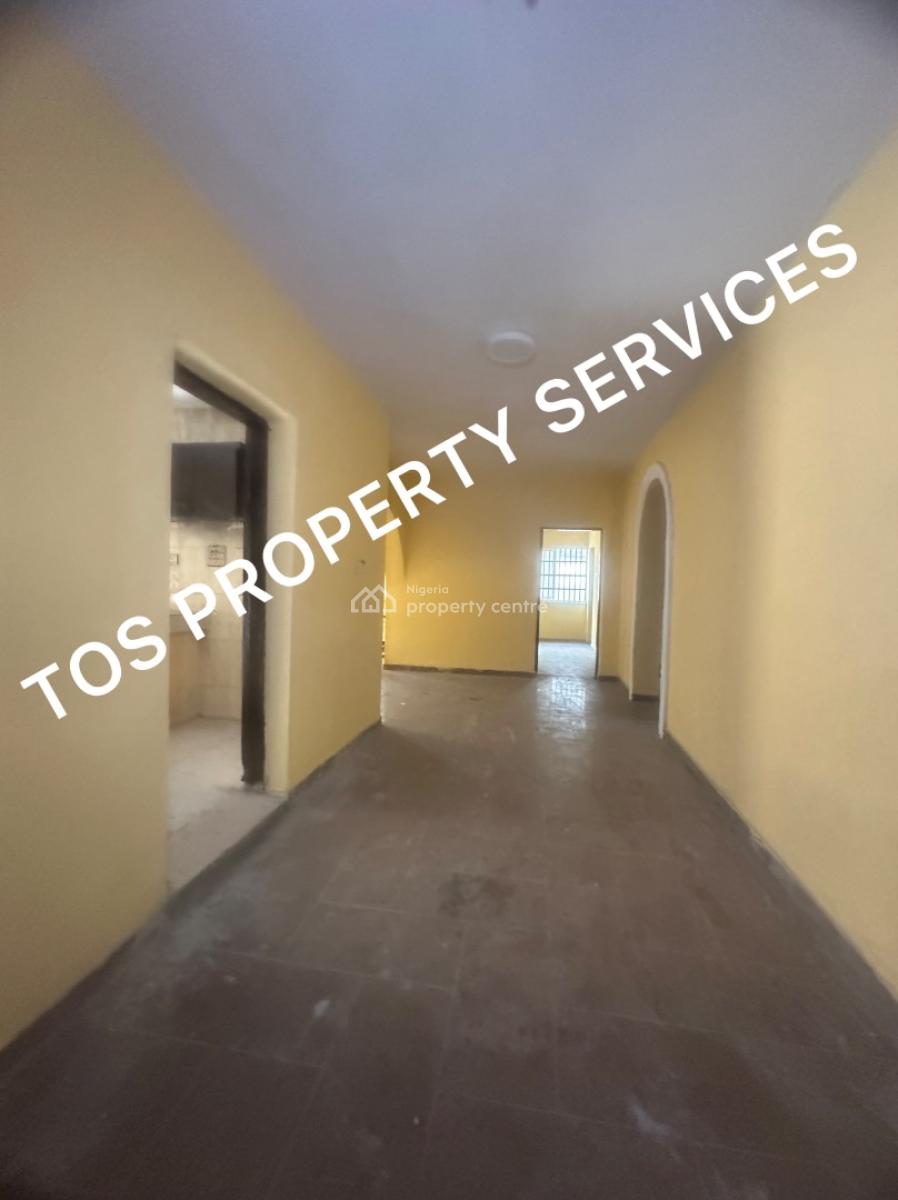 Massive 3 Bedroom All Rooms Ensuite Flat, Yaba, Lagos, Flat / Apartment for Rent