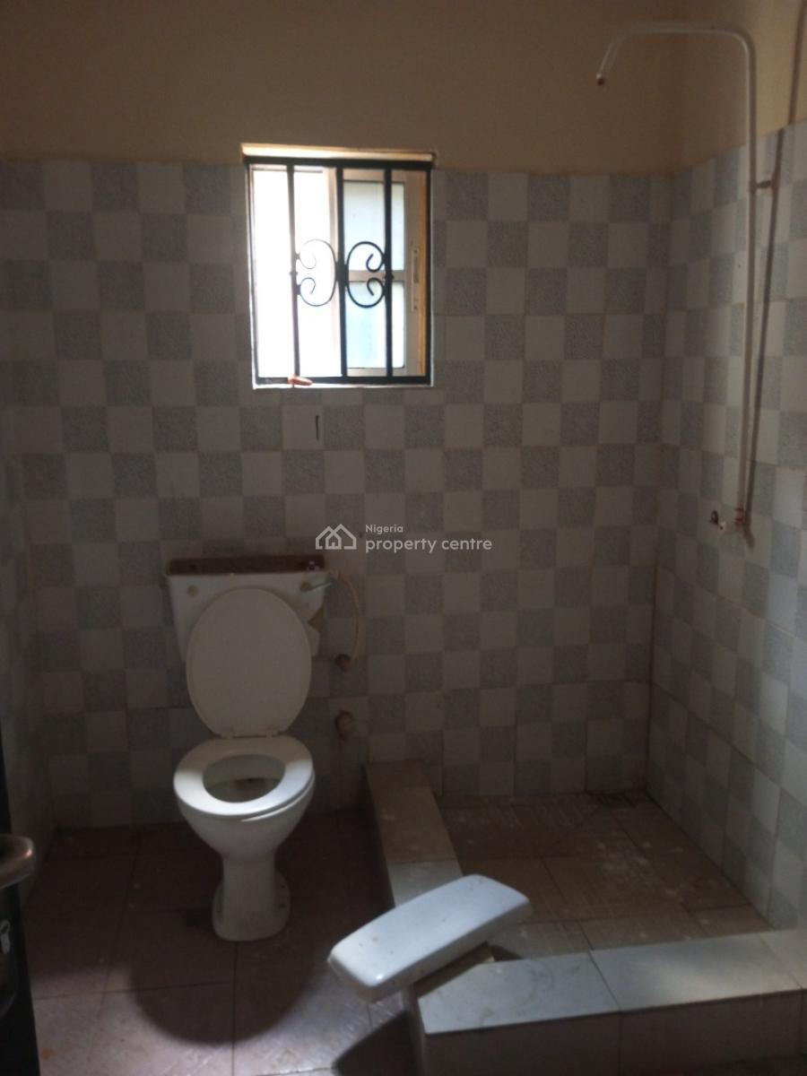 Well Maintained and Spacious 3 Bedroom Flat in a Gated Estate, Badore, Ajah, Lagos, Flat / Apartment for Rent