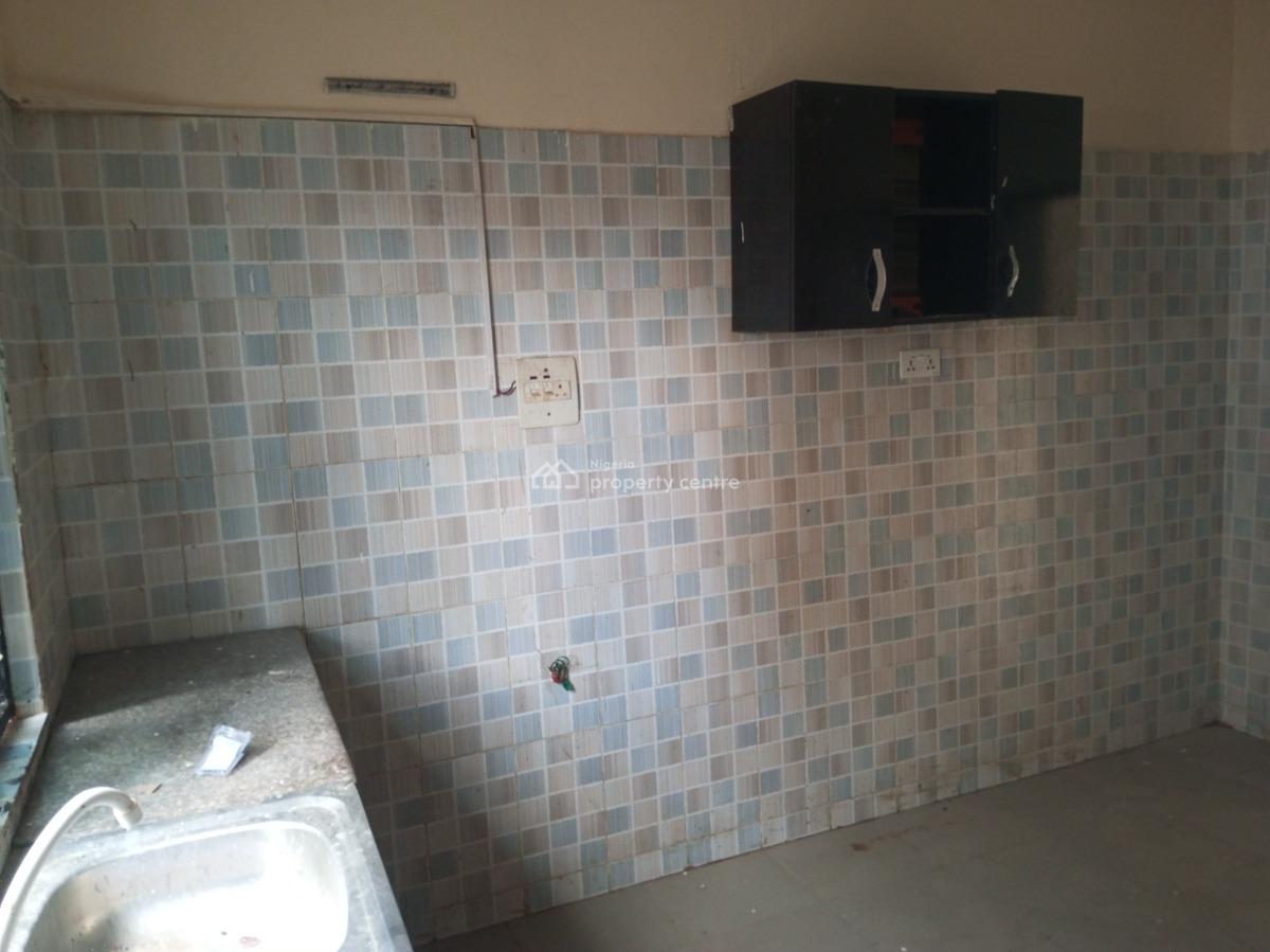 Well Maintained and Spacious 3 Bedroom Flat in a Gated Estate, Badore, Ajah, Lagos, Flat / Apartment for Rent
