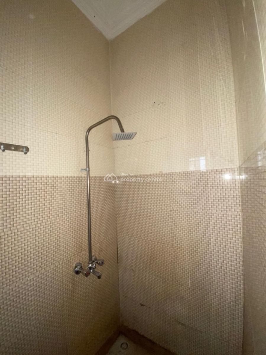 Spacious and Fully Serviced 3 Bedroom Apartment with Bq, Osapa, Lekki, Lagos, Flat / Apartment for Rent