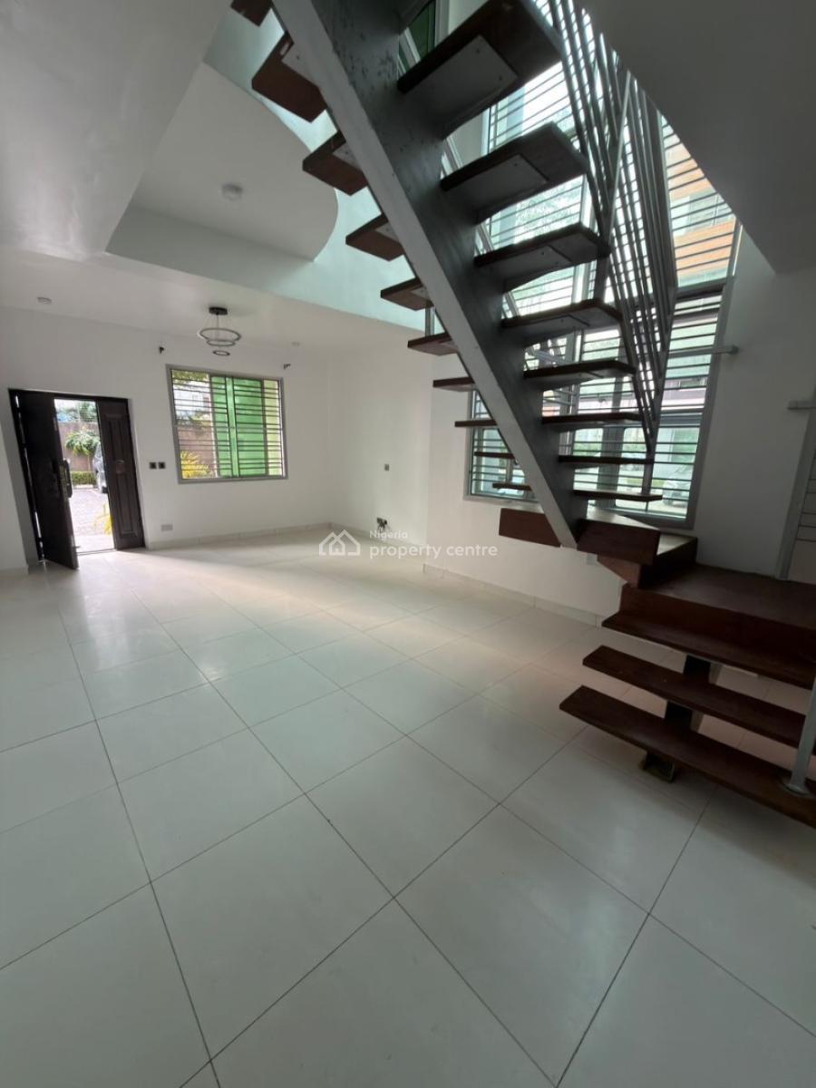 2 Bedroom Apartment in a Serene Environment, Richmond Gate Estate, Ikate, Lekki, Lagos, Flat / Apartment for Rent