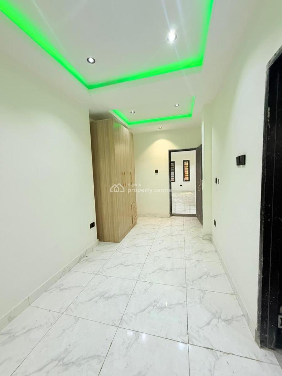 Beautifully Built 3 Bedroom Apartment in Gbagada, Gbagada, Gbagada, Lagos, Block of Flats for Sale