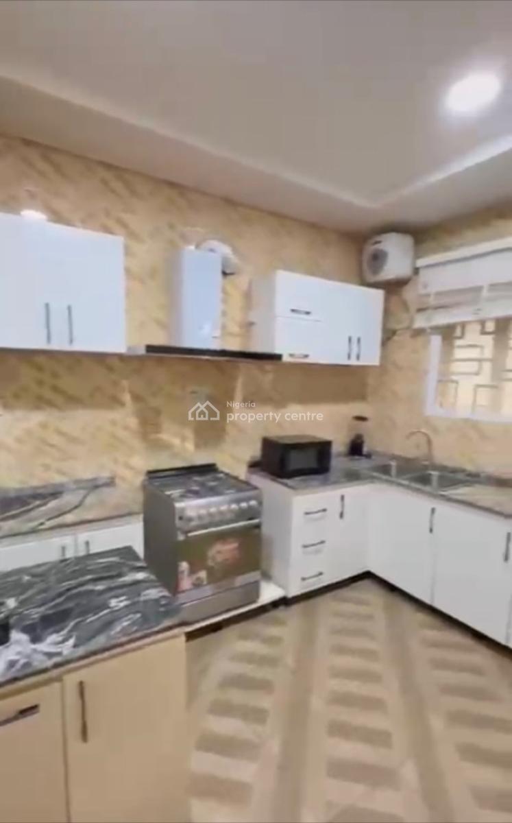 Luxury Furnished 3bedroom En-suite Flat with Bq, Wuye Main, Wuye, Abuja, Block of Flats for Sale