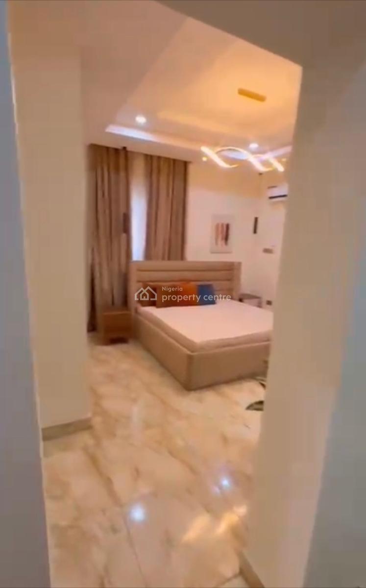 Luxury Furnished 3bedroom En-suite Flat with Bq, Wuye Main, Wuye, Abuja, Block of Flats for Sale