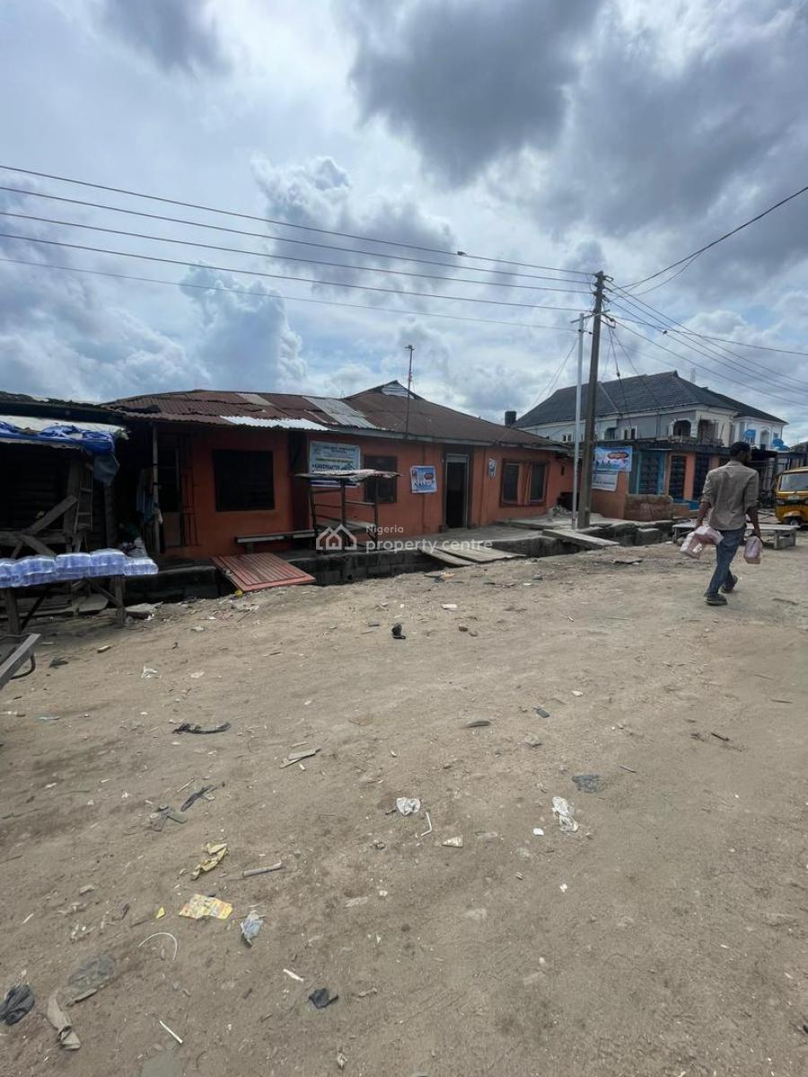 Buy & Develop Bungalow Ideal for Development Close to Notable Landmark, Mushin, Lagos, Detached Bungalow for Sale