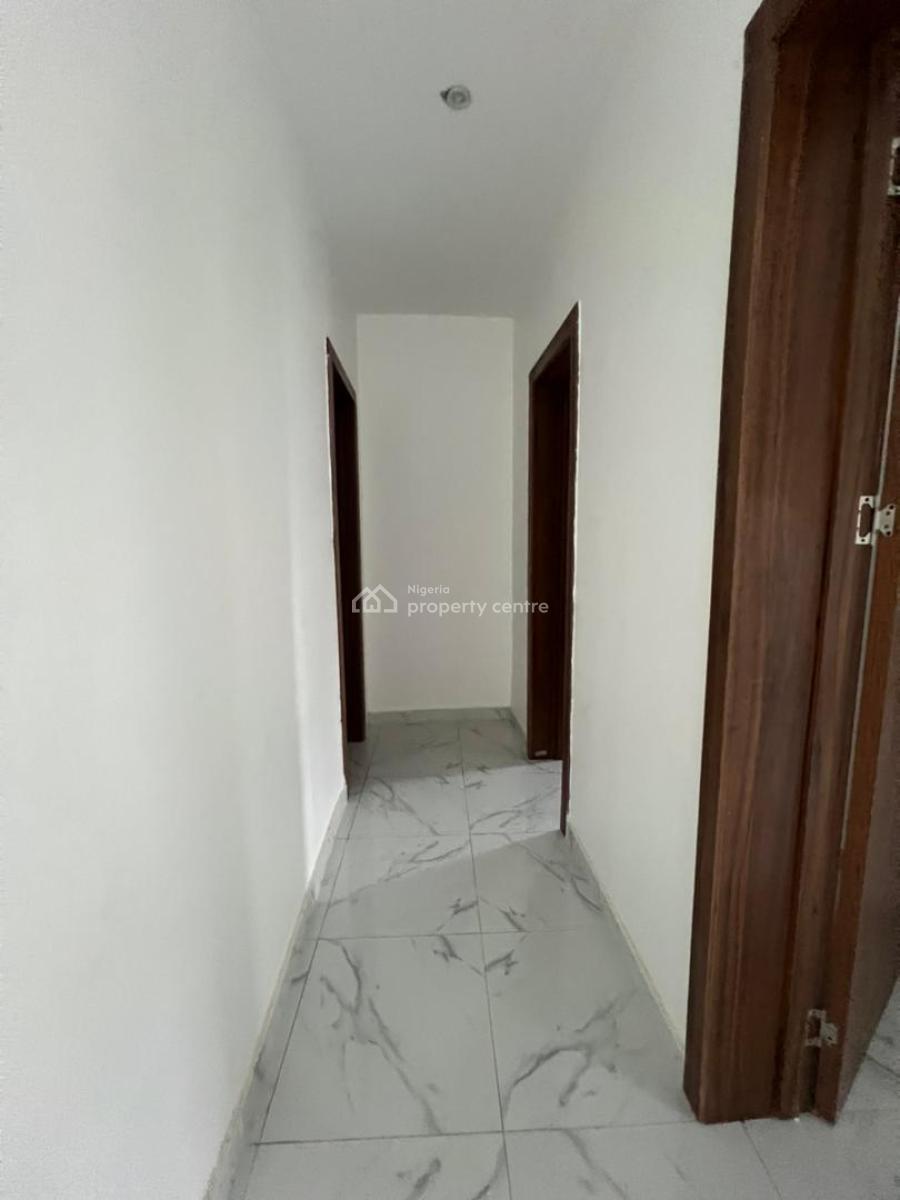 Elegant Newly Built  2 and 3 Bedroom Apartment in a Secure Estate., Abraham Adesanya, Ajah, Lagos, Flat / Apartment for Sale