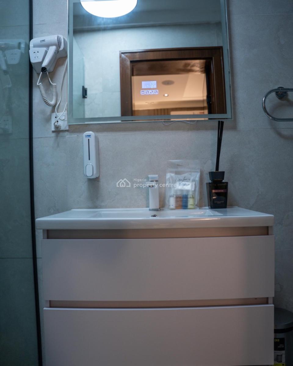 Luxurious 2-bedroom with Swimming Pool and Gym, Maitama, Maitama District, Abuja, Flat / Apartment Short Let