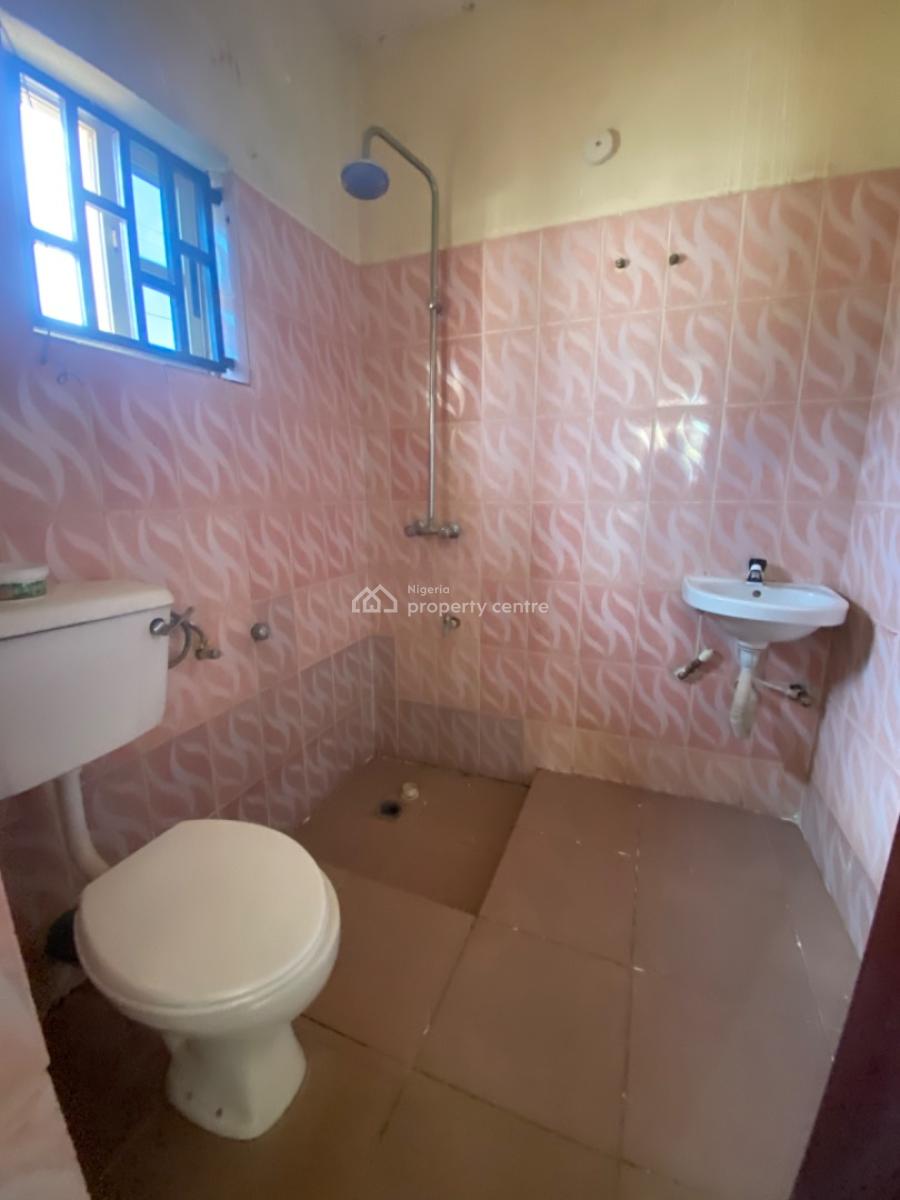 Massive 3 Bedroom Flat in a Clean and Secured Compound, Dawaki, Gwarinpa, Abuja, Flat / Apartment for Rent