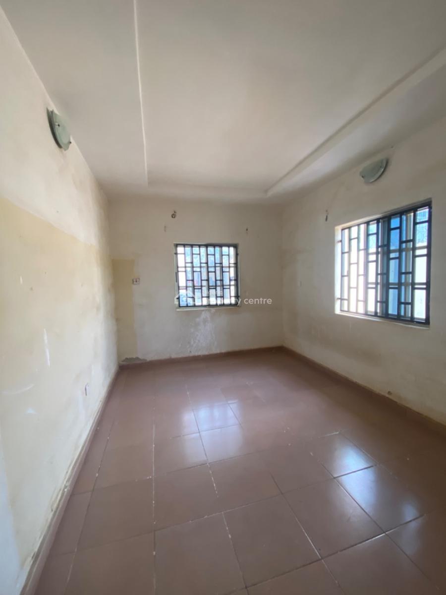 Massive 3 Bedroom Flat in a Clean and Secured Compound, Dawaki, Gwarinpa, Abuja, Flat / Apartment for Rent