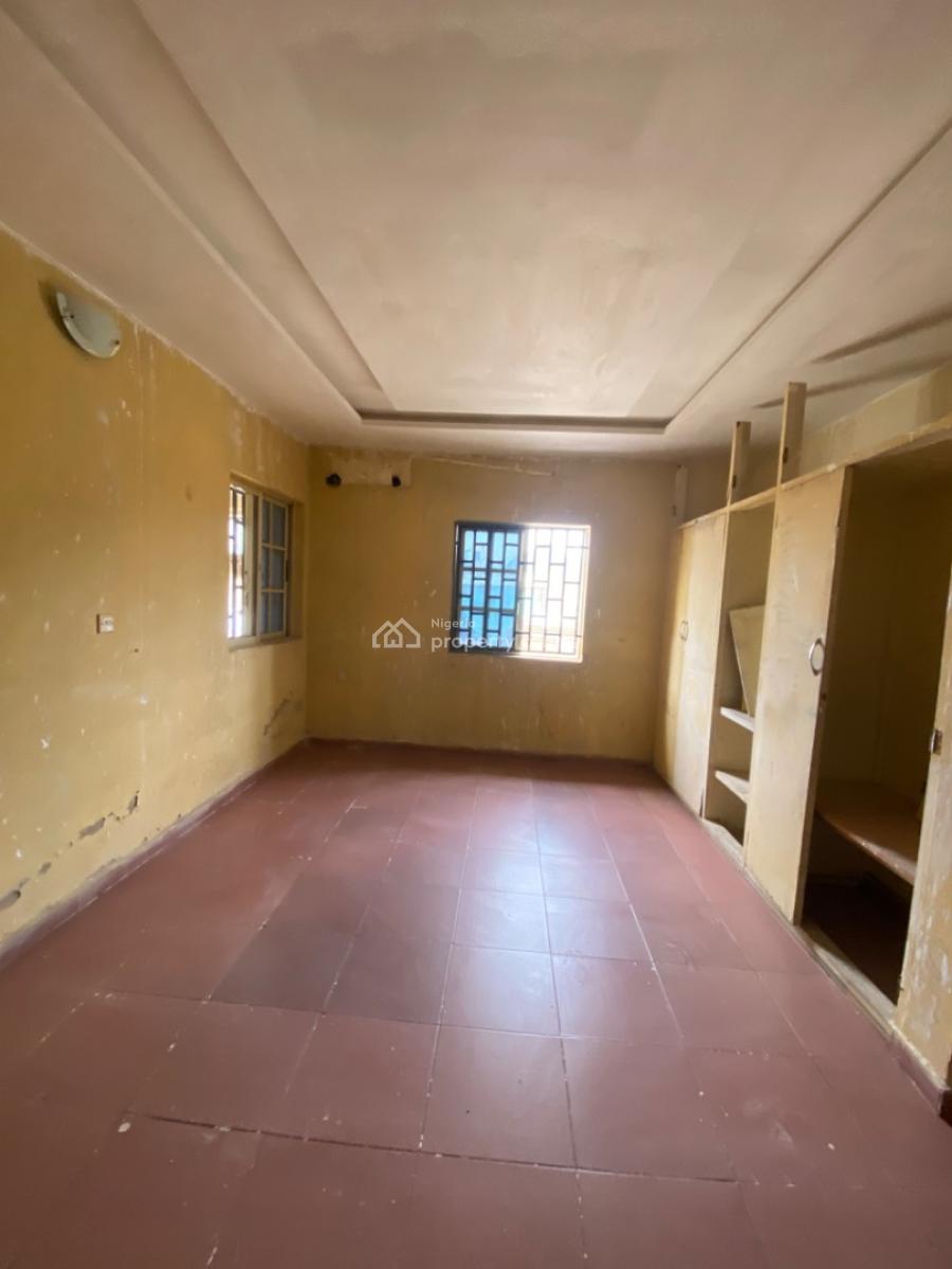 Massive 3 Bedroom Flat in a Massive Compound and Very Secured, Dawaki, Gwarinpa, Abuja, Flat / Apartment for Rent