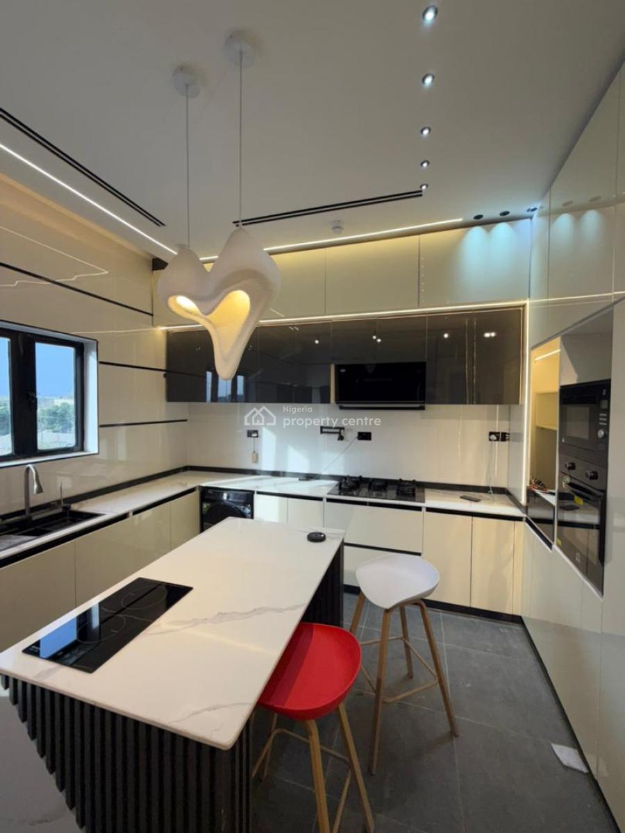 Exquisite 5-bedroom Fully Detached Smart Home with Pool & Gazebo, Guzape District, Abuja, Detached Duplex for Sale