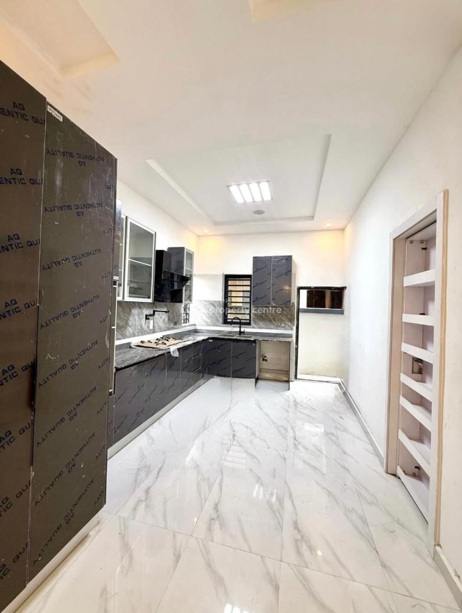 Contemporary 5 Bedroom Detached Duplex with Bq, Chevron, Lekki, Lagos, Detached Duplex for Sale