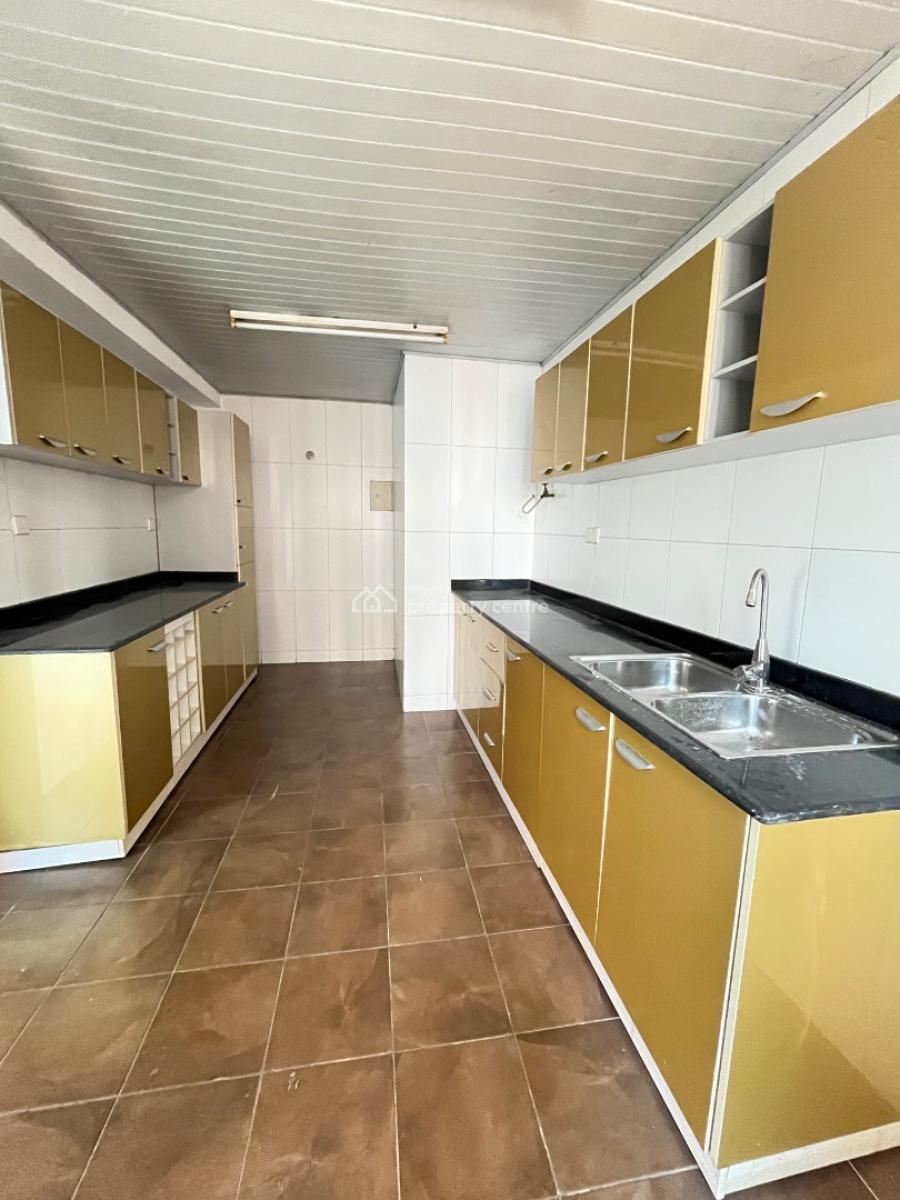 Budget Friendly  Renovated 2 Bedroom Apartment + Bq, Old Ikoyi, Ikoyi, Lagos, Flat / Apartment for Rent