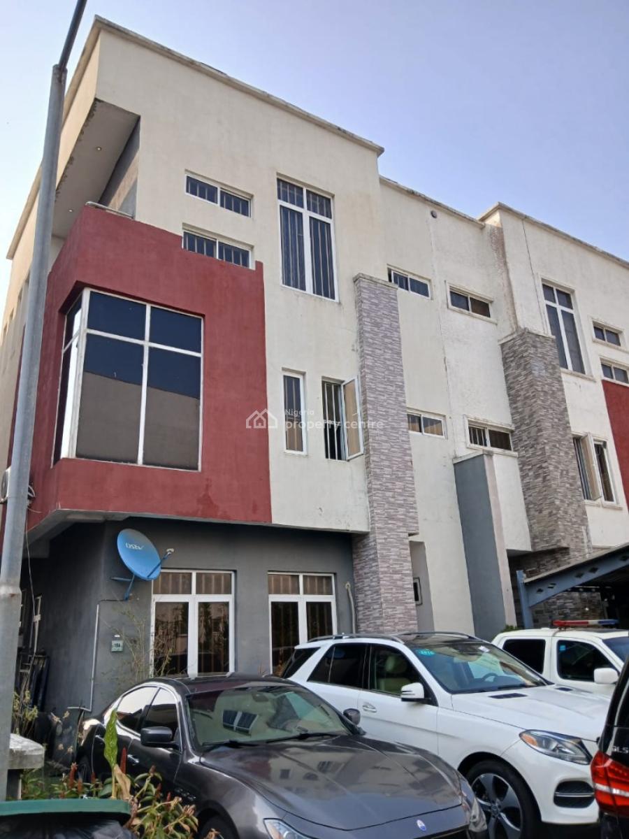 Well Maintained 4-bedroom Duplex with Bq, Vintage Estate, Osapa, Lekki, Lagos, Semi-detached Duplex for Rent