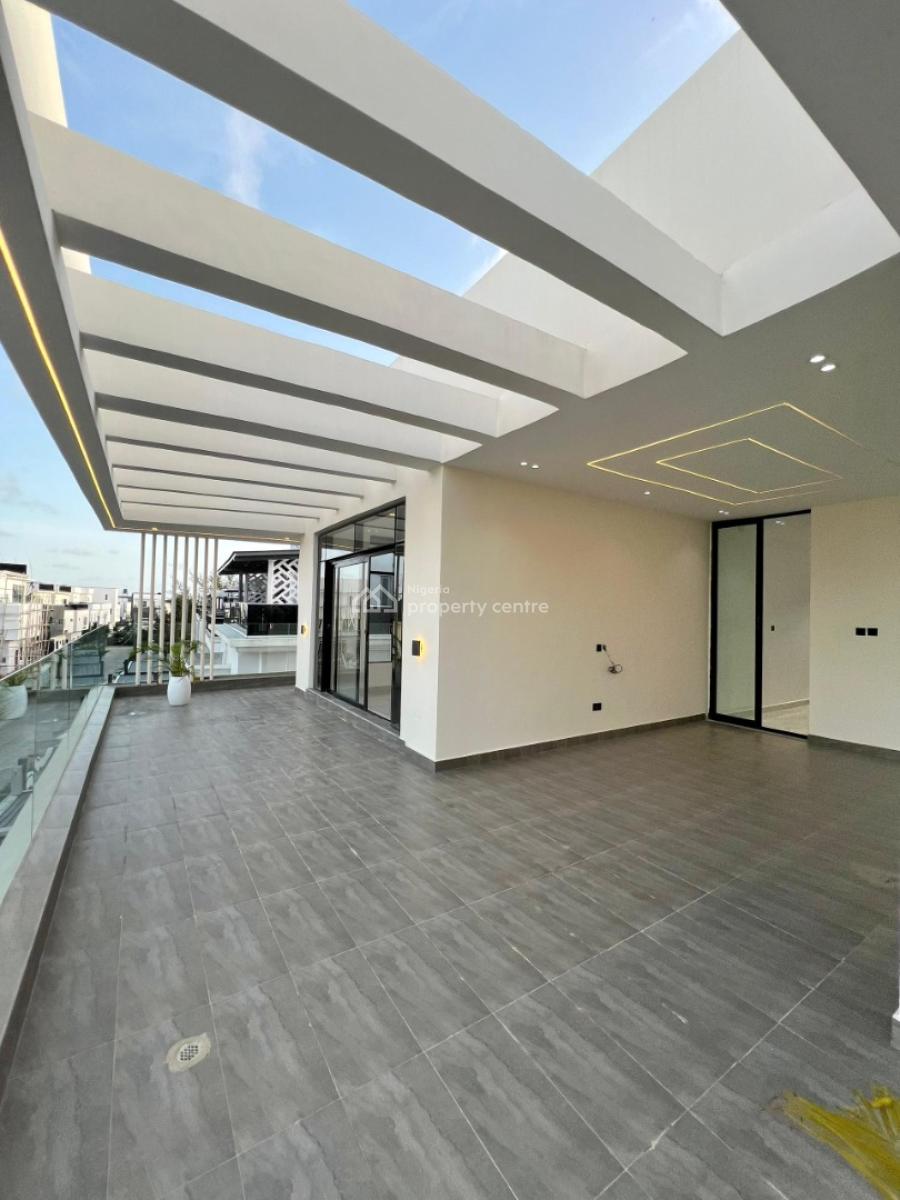 5 Luxurious Bedrooms with Pool, County, Lekki, Lagos, Detached Duplex for Sale