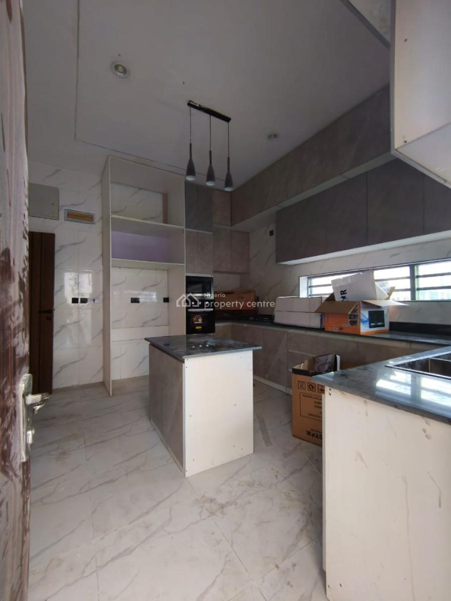 Beautifully Built 5 Bedroom Fully Detached Plus Bq, Ologolo, Lekki, Lagos, Detached Duplex for Rent