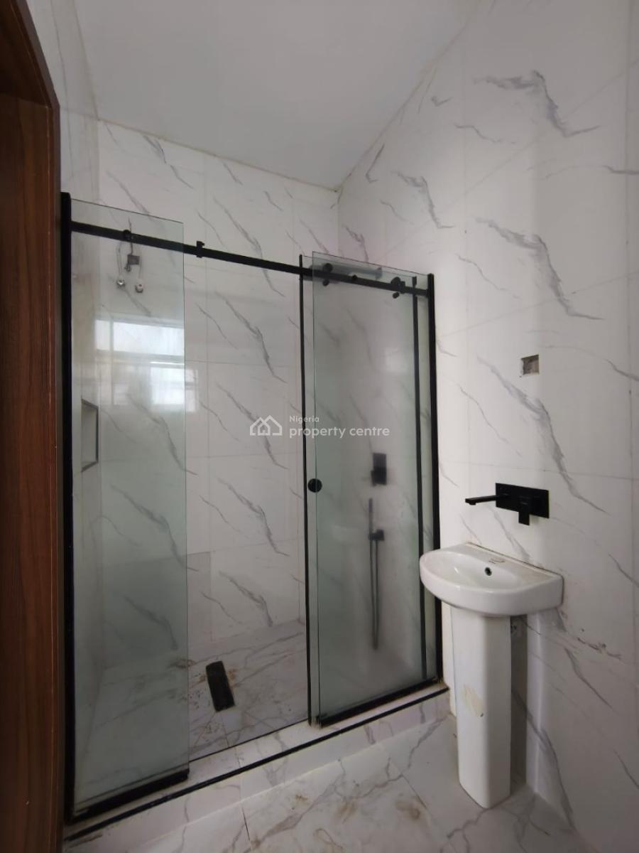 Beautifully Built 5 Bedroom Fully Detached Plus Bq, Ologolo, Lekki, Lagos, Detached Duplex for Rent