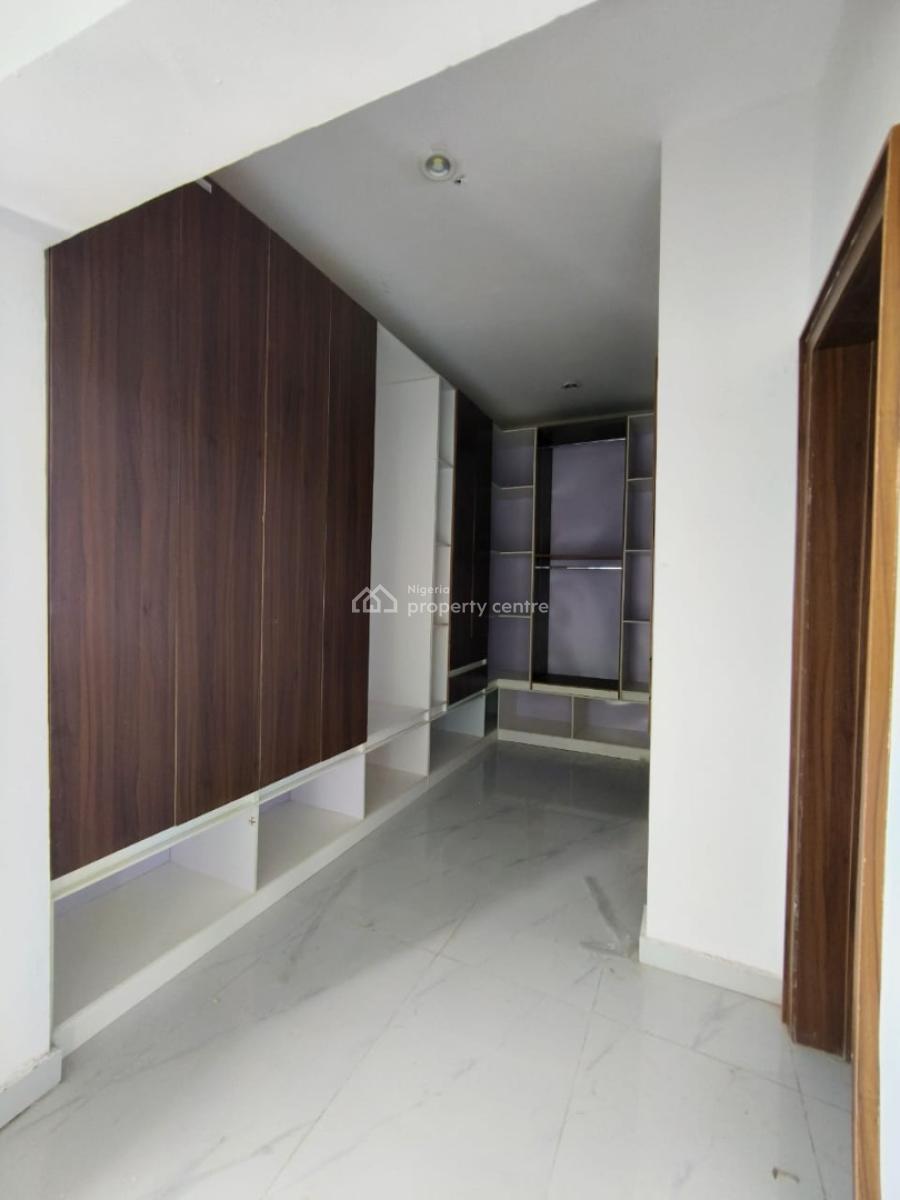 Beautifully Built 5 Bedroom Fully Detached Plus Bq, Ologolo, Lekki, Lagos, Detached Duplex for Rent