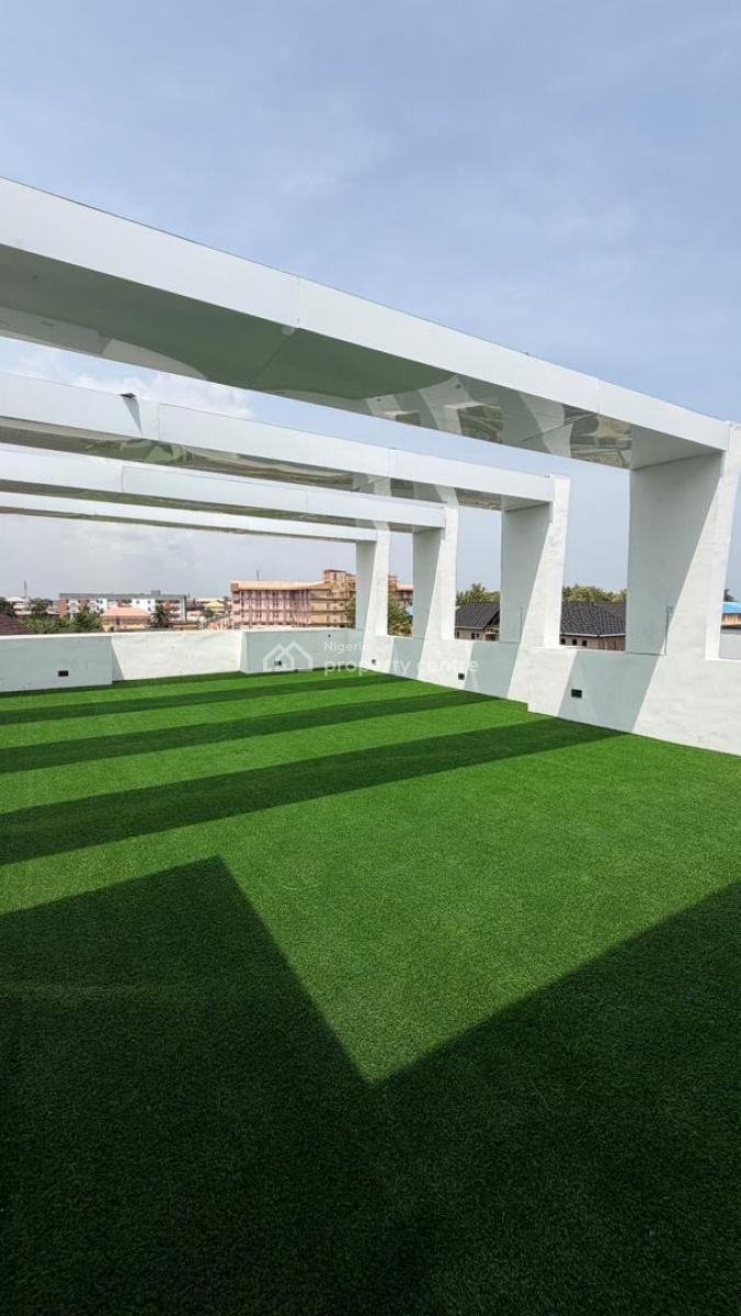 Massive 1 Bedroom Positioned in a Prime Location , Akoka Yaba, Massive 1 Bedroom in a Secured Environment, Akoka Yaba, Akoka, Yaba, Lagos, Mini Flat (room and Parlour) for Sale