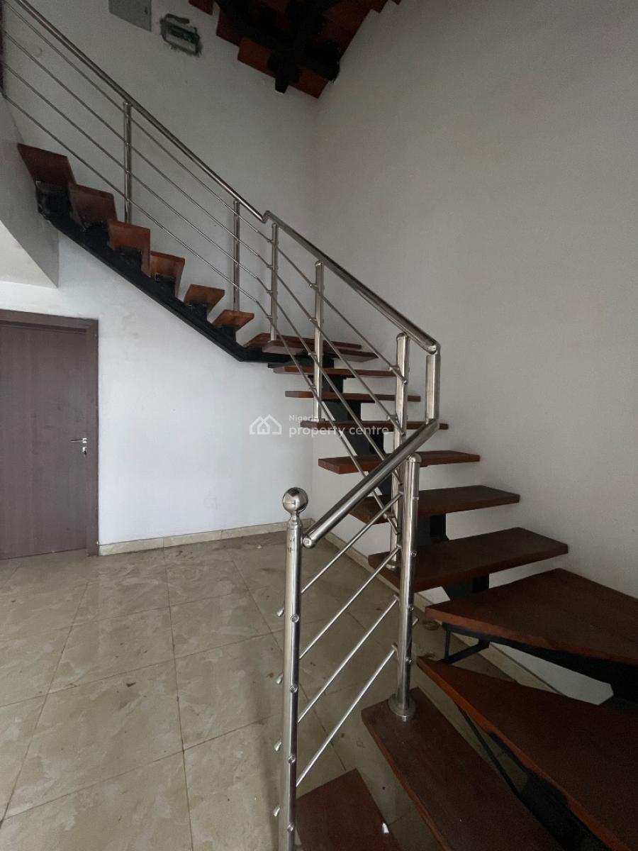 4 Bedroom Terrace + Bq+ Swimming Pool + Gym, Lekki Phase 1, Lekki, Lagos, Terraced Duplex for Rent