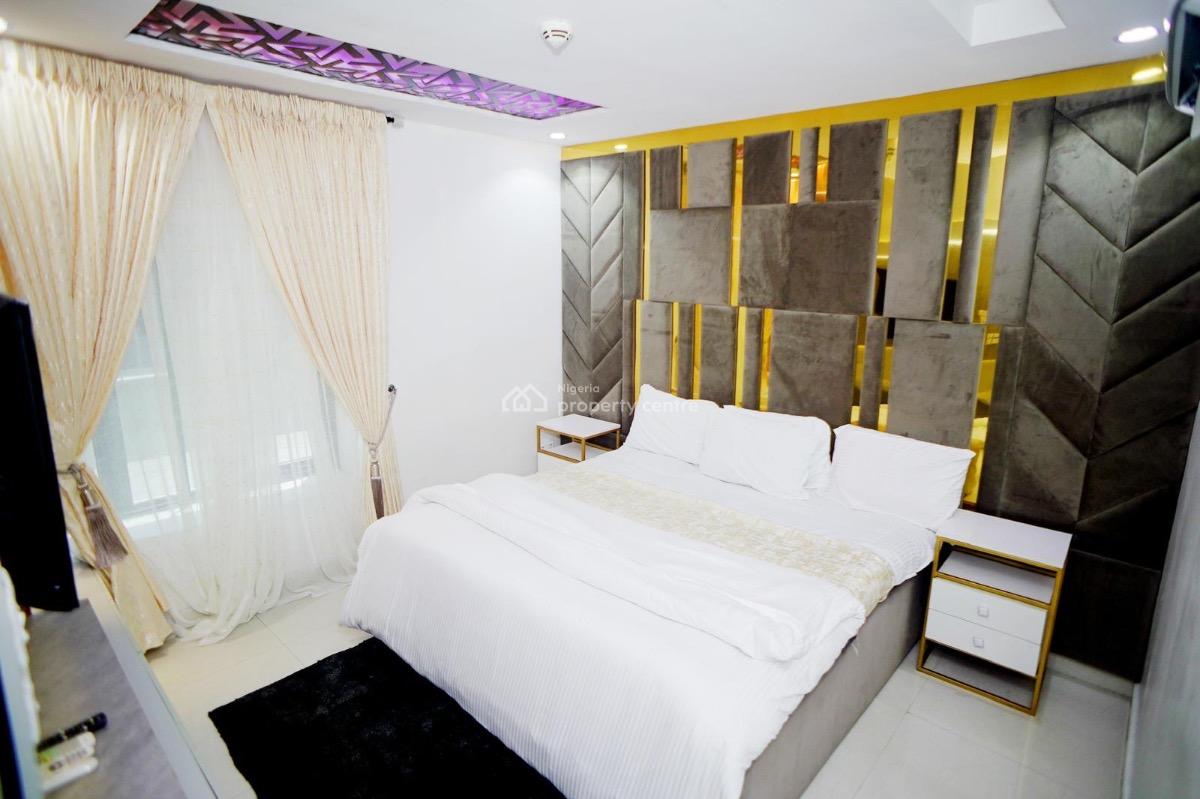 3 Bedrooms Alagomeji Yaba, Yaba, Alagomeji, Yaba, Lagos, Flat / Apartment Short Let