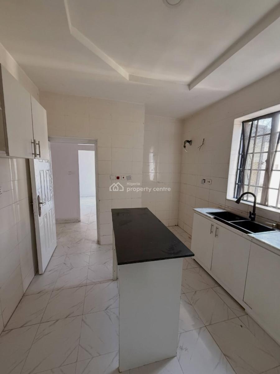 4 Bedroom Terrace Duplex with En-suite Rooms, 4 Bedroom Duplex in a Secured Estate, Ikota, Lekki, Lagos, Terraced Duplex for Rent