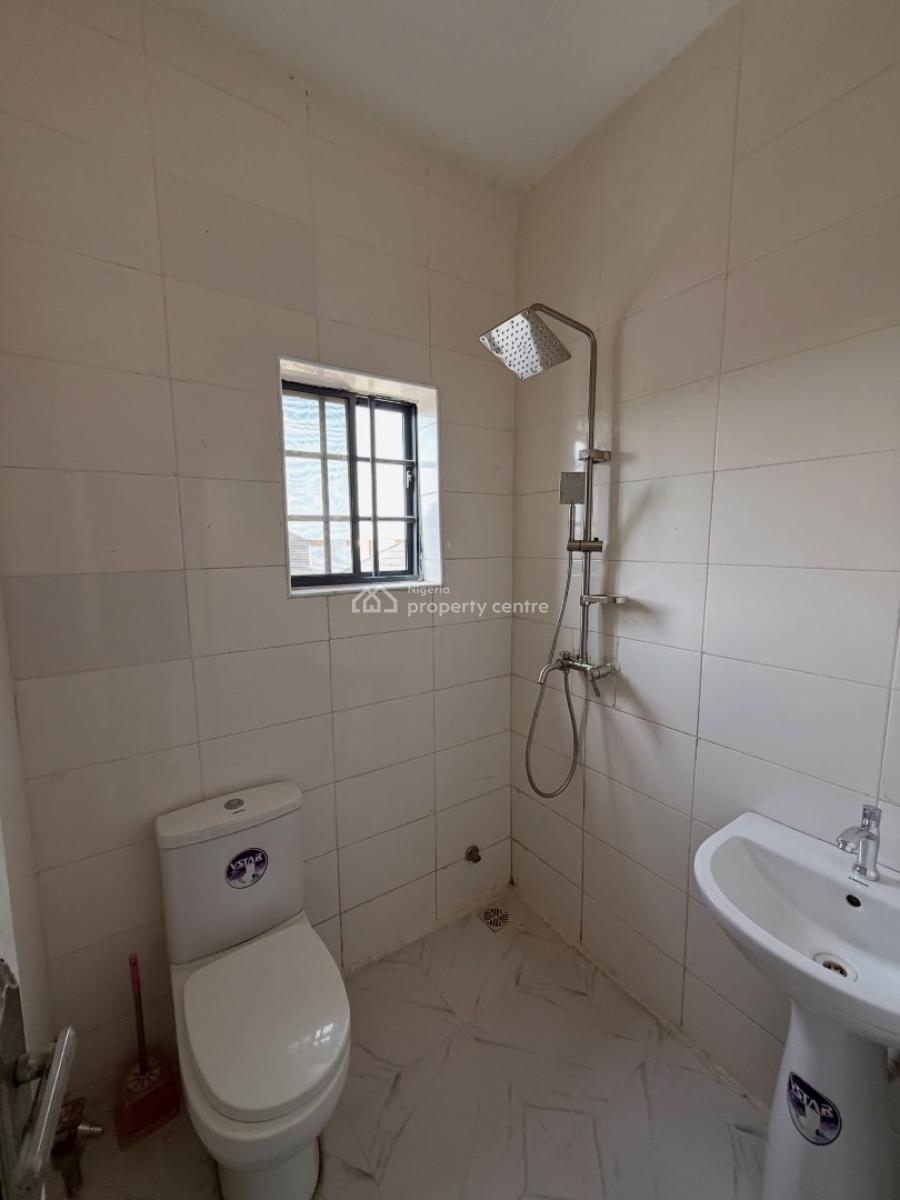 4 Bedroom Terrace Duplex with En-suite Rooms, 4 Bedroom Duplex in a Secured Estate, Ikota, Lekki, Lagos, Terraced Duplex for Rent