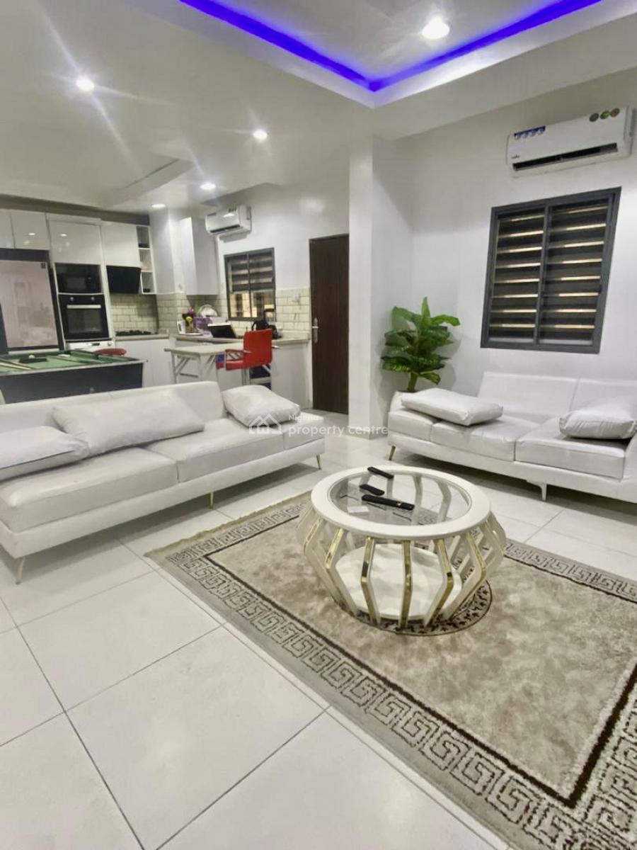 Exquisite Spacious 3 Bedroom Apartment, Lekki Phase 1, Lekki, Lagos, Flat / Apartment for Rent