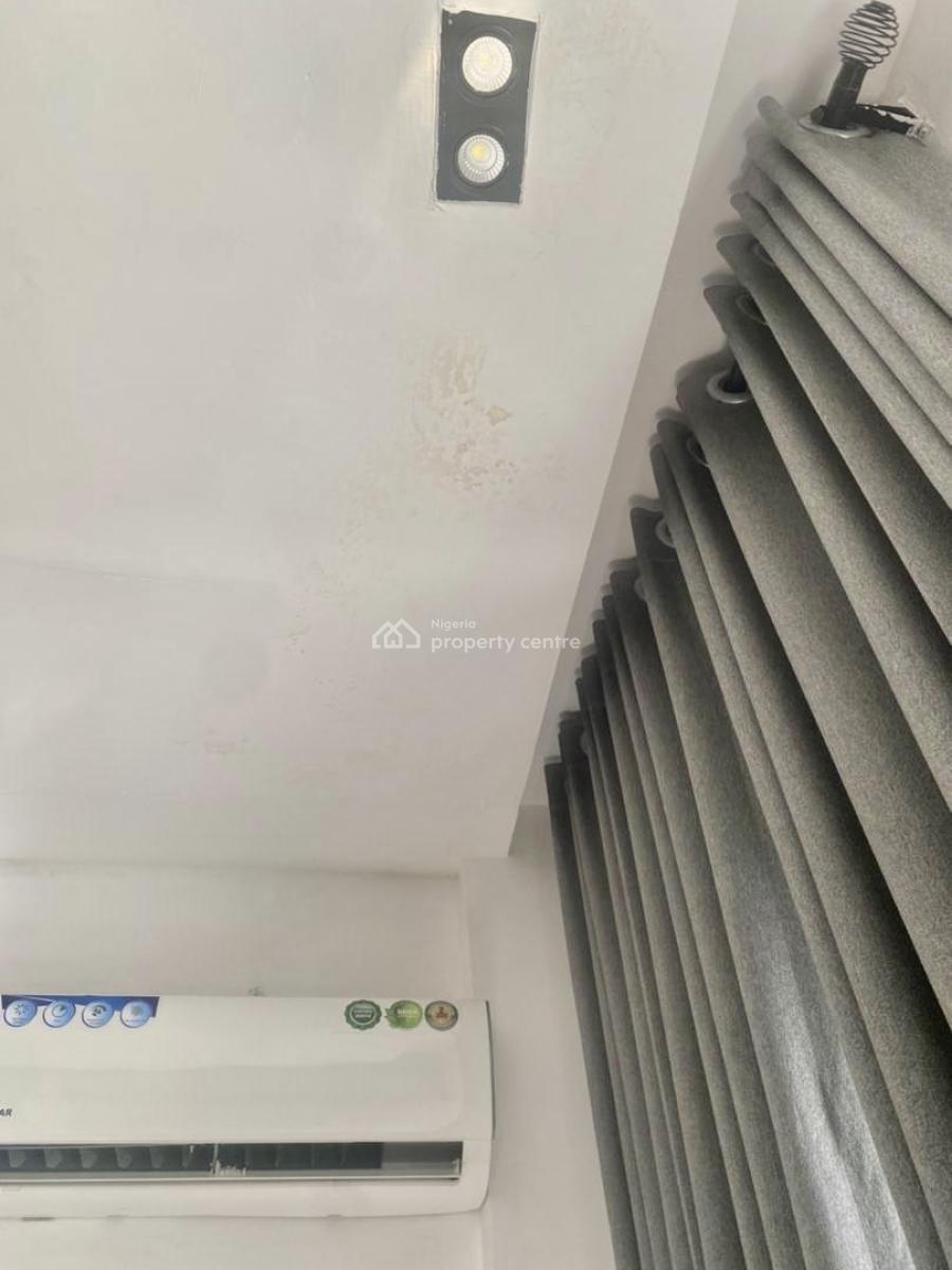 Exquisite Spacious 3 Bedroom Apartment, Lekki Phase 1, Lekki, Lagos, Flat / Apartment for Rent