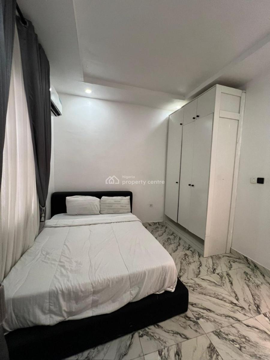 Luxury Fully Furnished 3bedroom Apartment with Gym.amd Pool, Meadow Hall Way, Ikate, Lekki, Lagos, Flat / Apartment for Rent