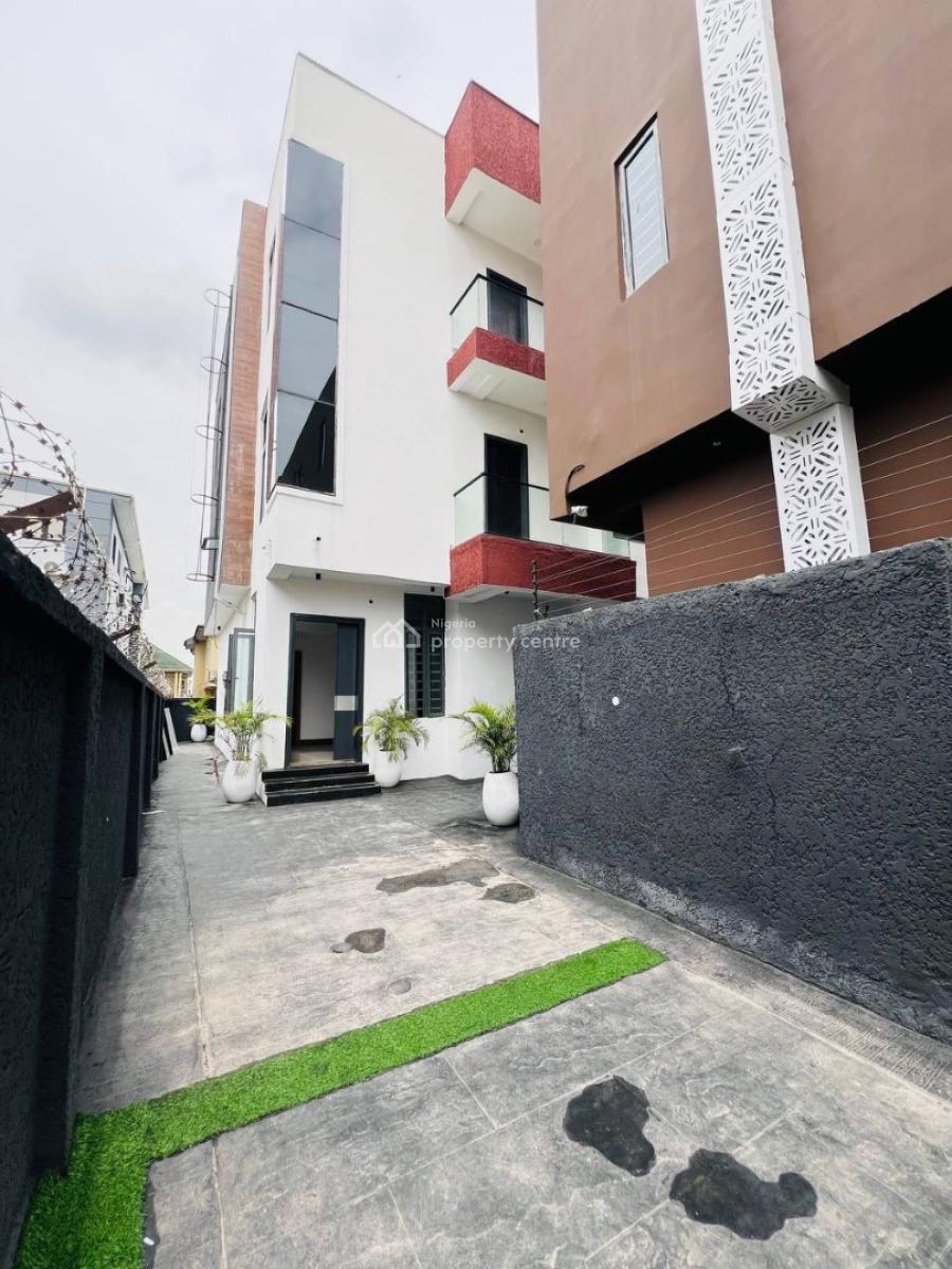 5  Bedroom Fully Detached Duplex + Bq, Lekki Phase 1, Lekki, Lagos, Detached Duplex for Sale